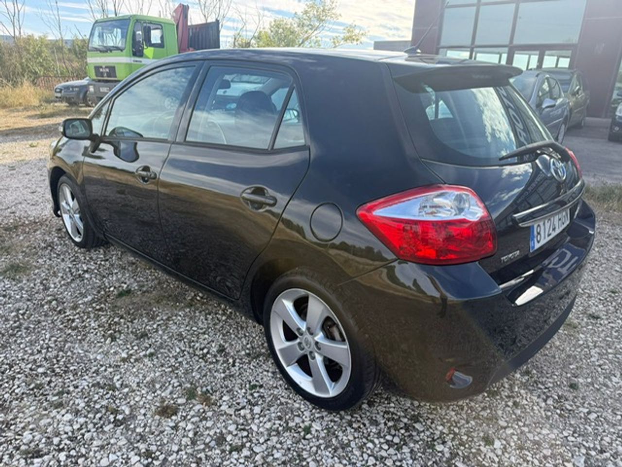 Toyota Auris 5p 1.8 Híbrido HSD Advance - Foto 23