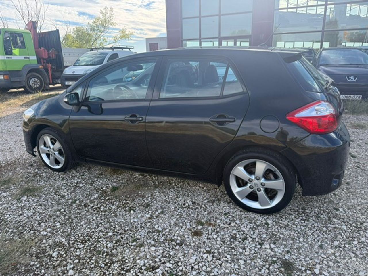 Toyota Auris 5p 1.8 Híbrido HSD Advance - Foto 25