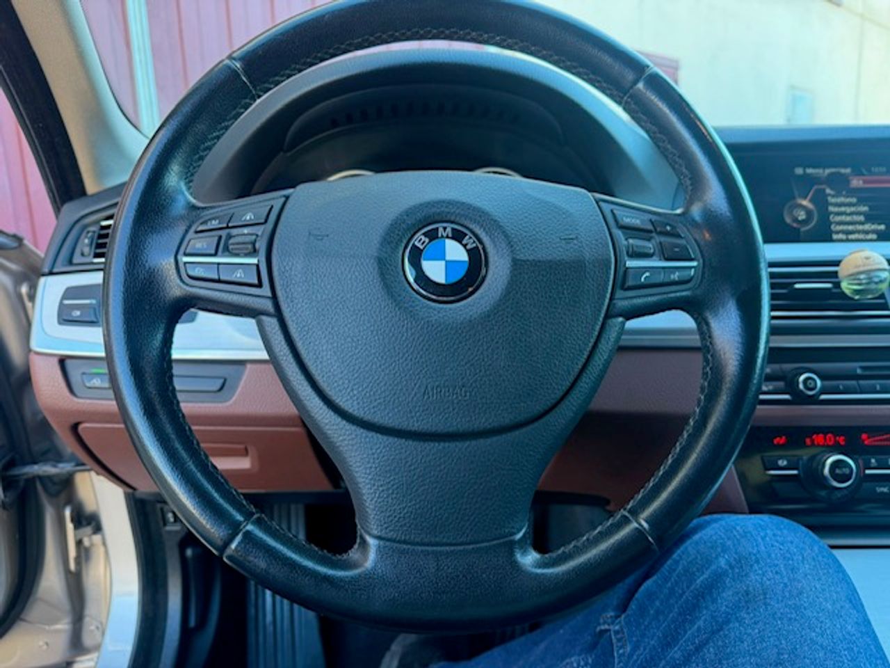 BMW Serie 5 530d xDrive Berlina - Foto 41