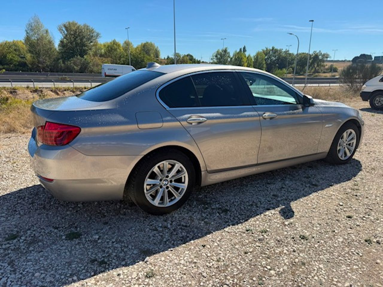 BMW Serie 5 530d xDrive Berlina - Foto 19