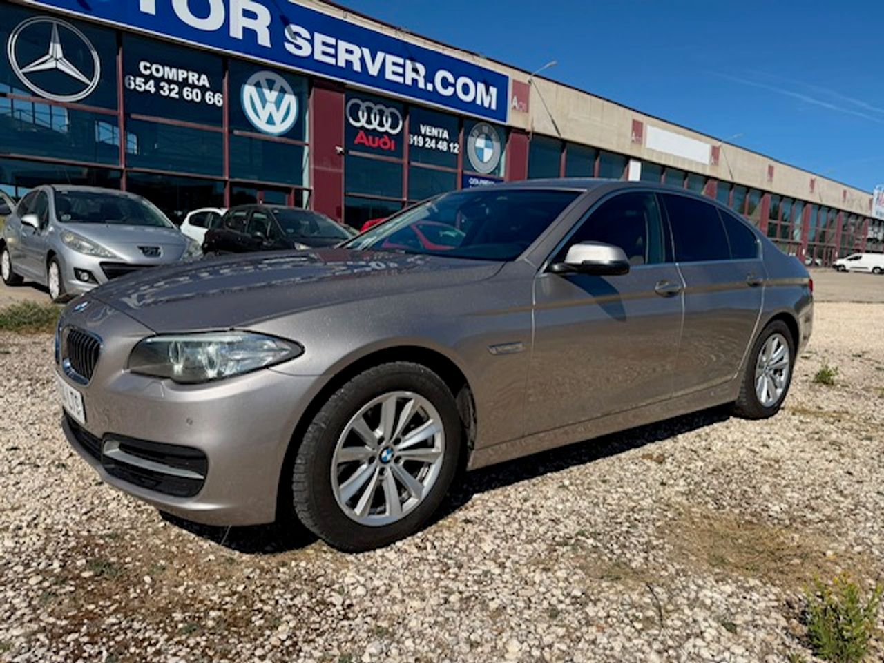 BMW Serie 5 530d xDrive Berlina - Foto 7