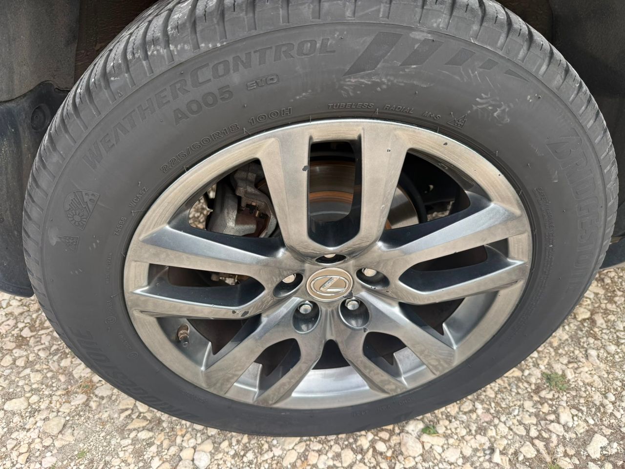 Lexus NX 300h Executive 4WD - Foto 45