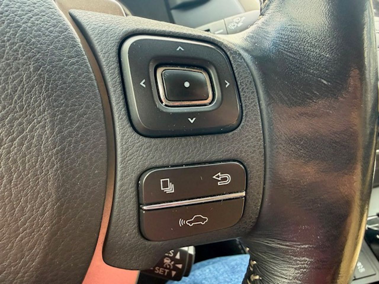 Lexus NX 300h Executive 4WD - Foto 53
