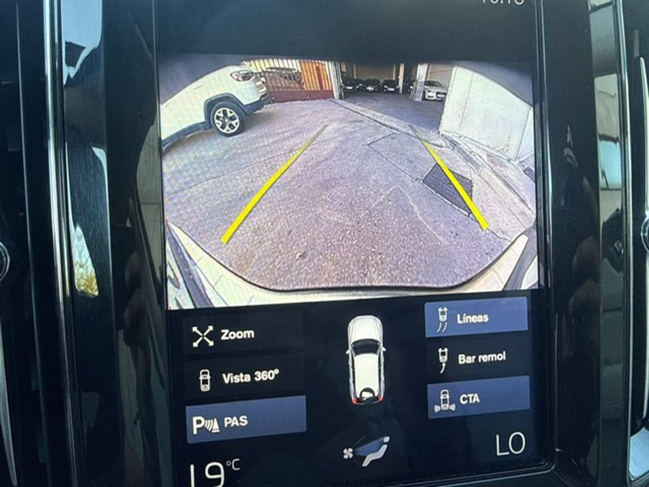 Volvo XC60 Momentum Pro B5 Diesel AWD Aut. - Foto 88