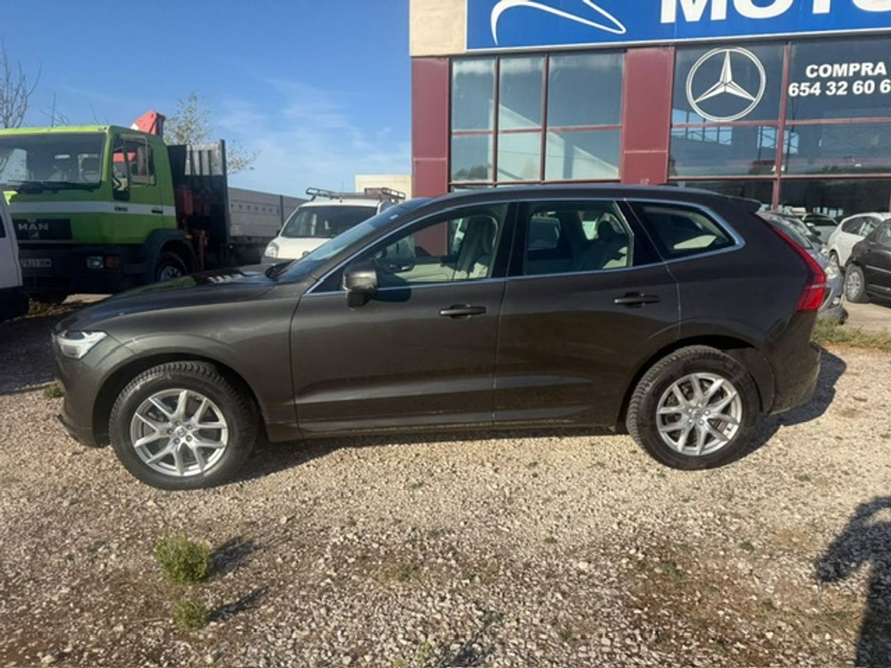 Volvo XC60 Momentum Pro B5 Diesel AWD Aut. - Foto 5