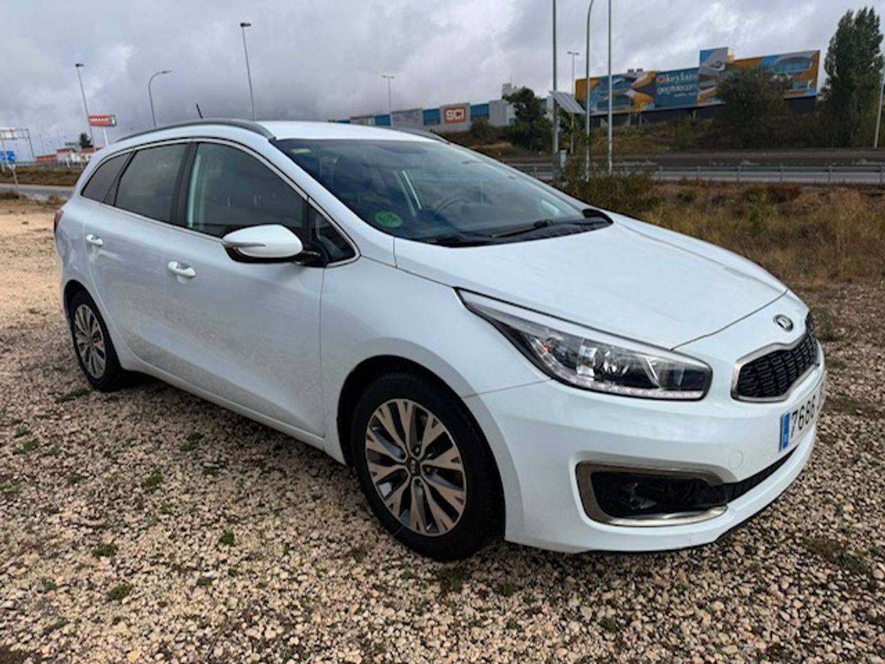 Kia Ceed cee'd SW 1.6 CRDi VGT Drive 100 kW - Foto 15