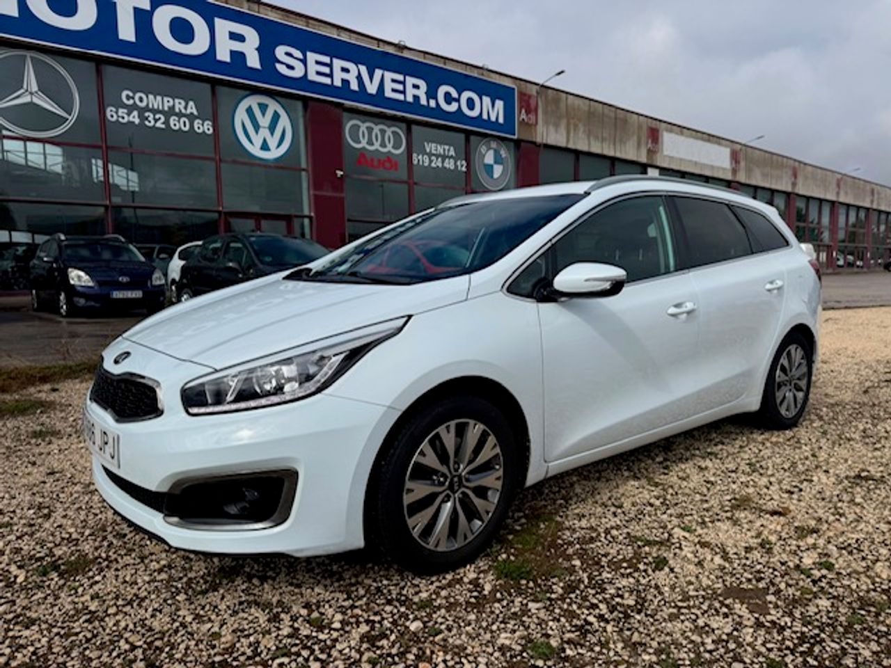 Kia Ceed cee'd SW 1.6 CRDi VGT Drive 100 kW - Foto 7