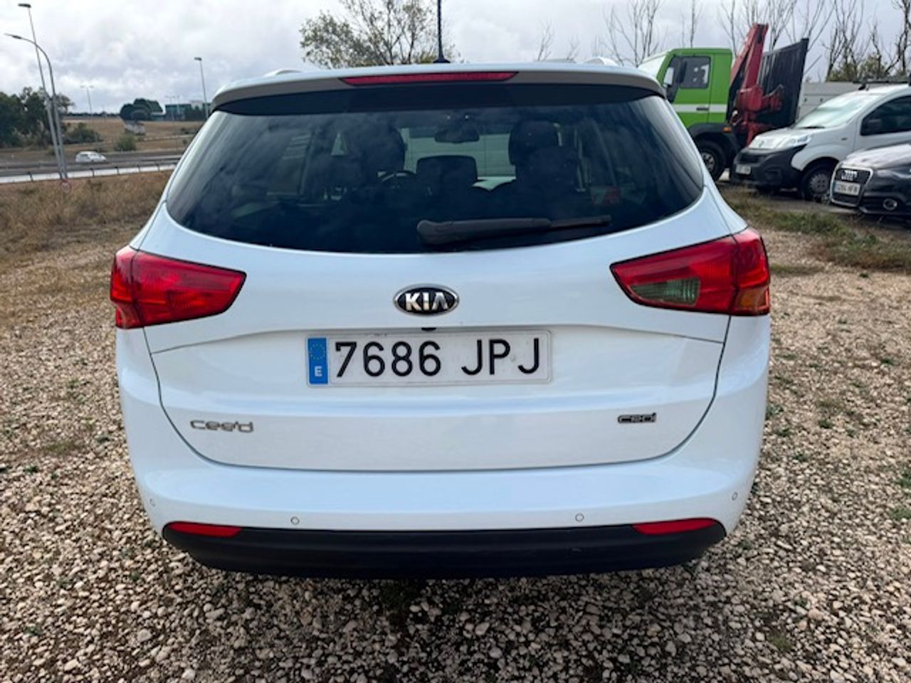 Kia Ceed cee'd SW 1.6 CRDi VGT Drive 100 kW - Foto 20