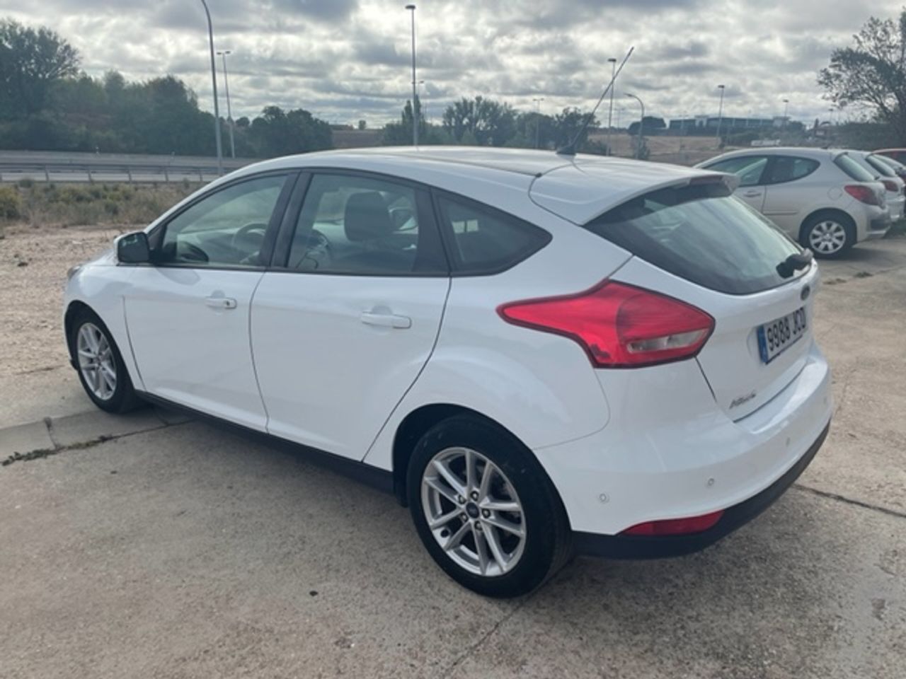 Ford Focus 1.5 TDCI  - Foto 6