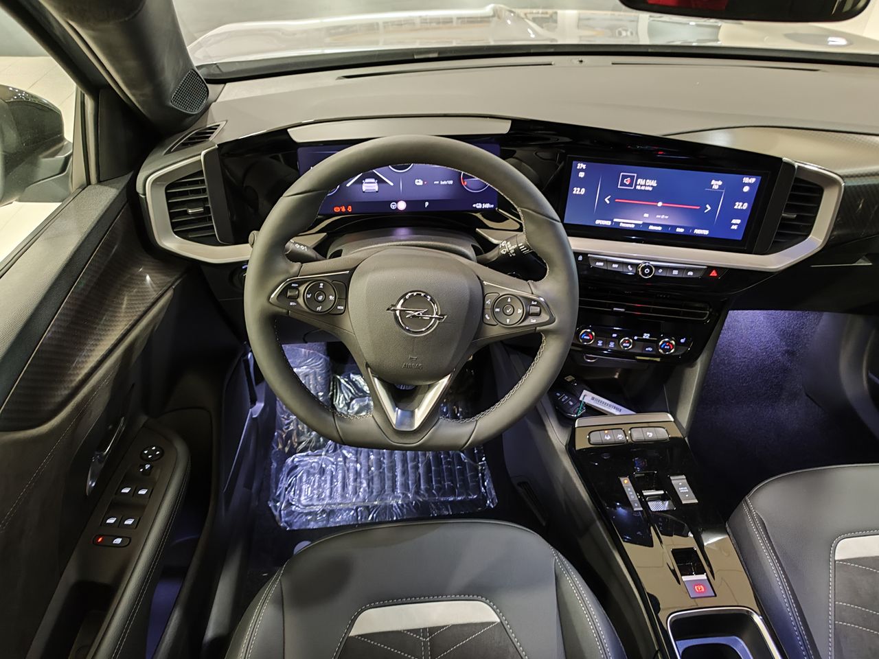 Opel Mokka BEV 50kWh 100kW (136CV) Ultimate-e - Foto 7