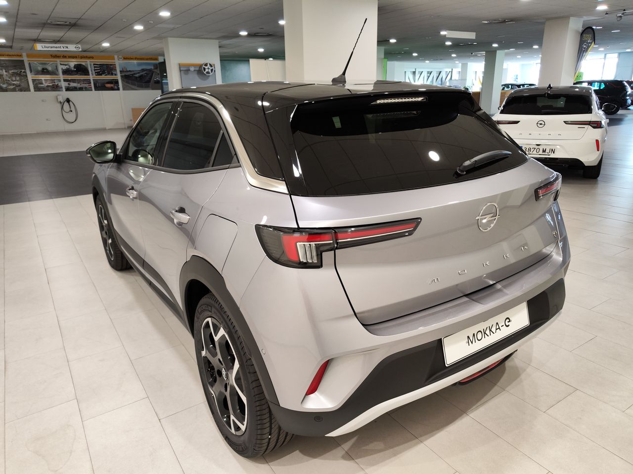 Opel Mokka BEV 50kWh 100kW (136CV) Ultimate-e - Foto 6