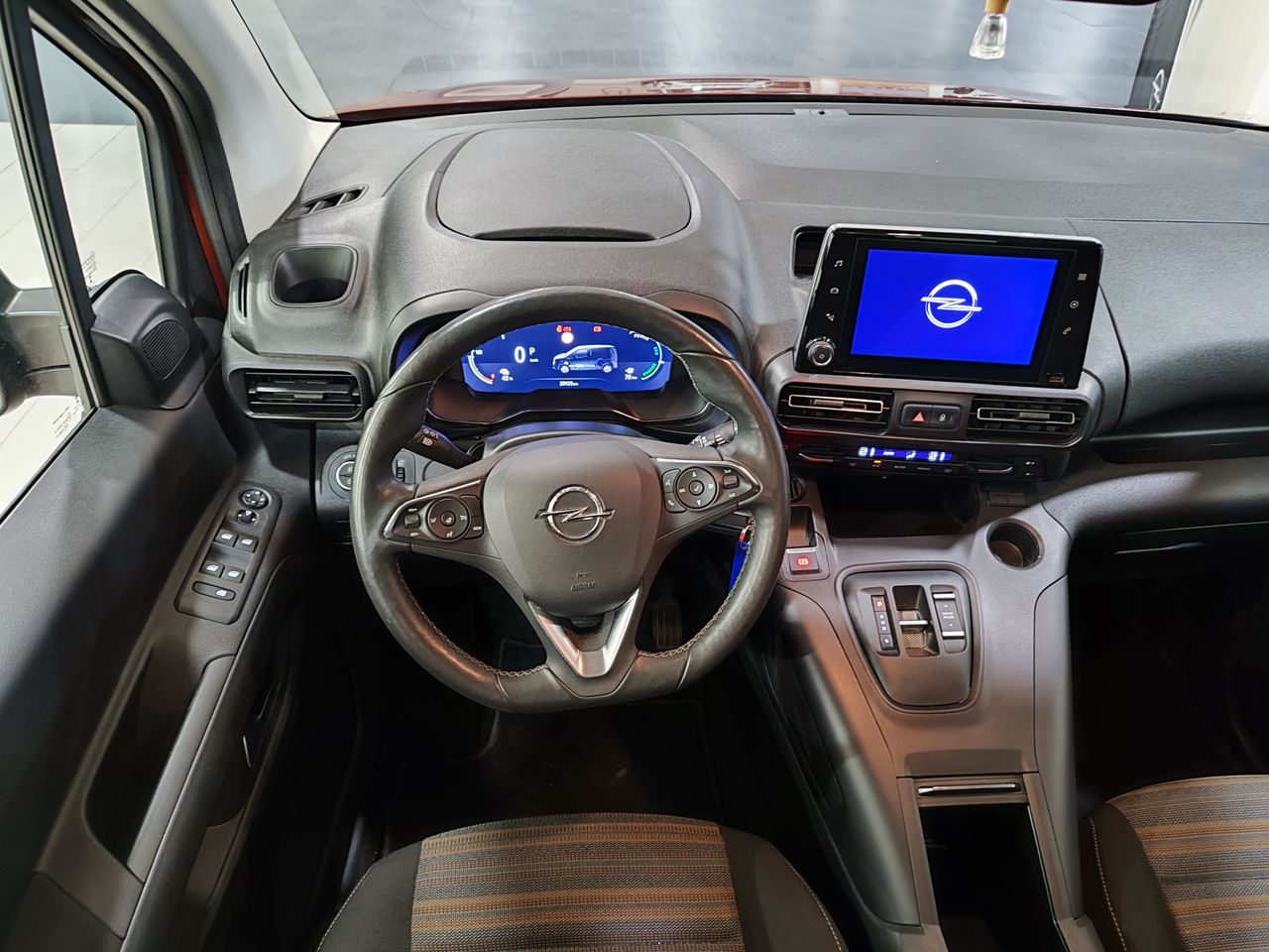 Opel Combo Cargo BEV 50kWh Elegance L - Foto 5