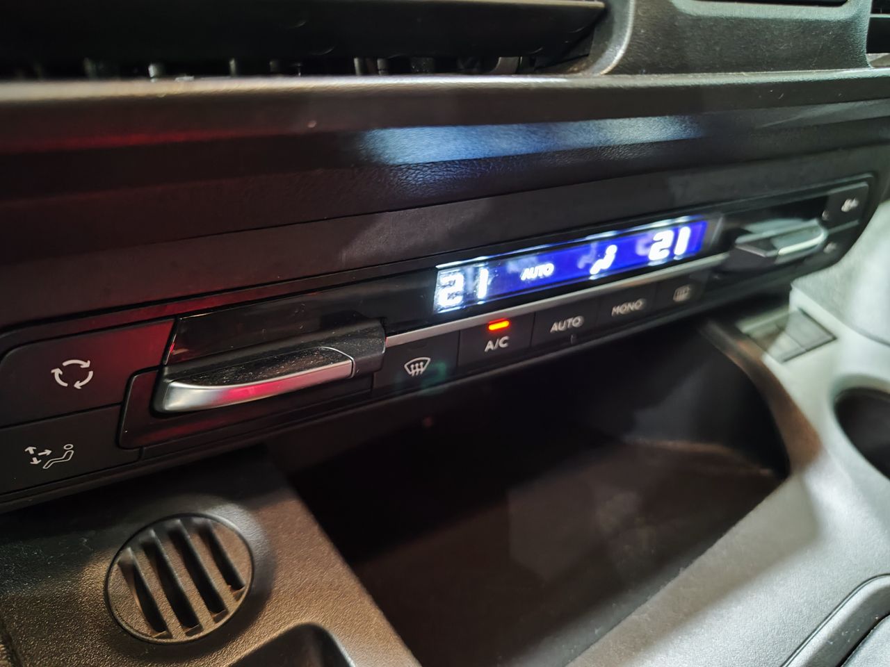 Opel Combo Cargo BEV 50kWh Elegance L - Foto 9