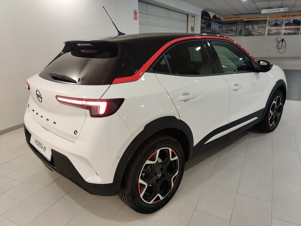 Opel Mokka BEV 50kWh GS Line - Foto 6