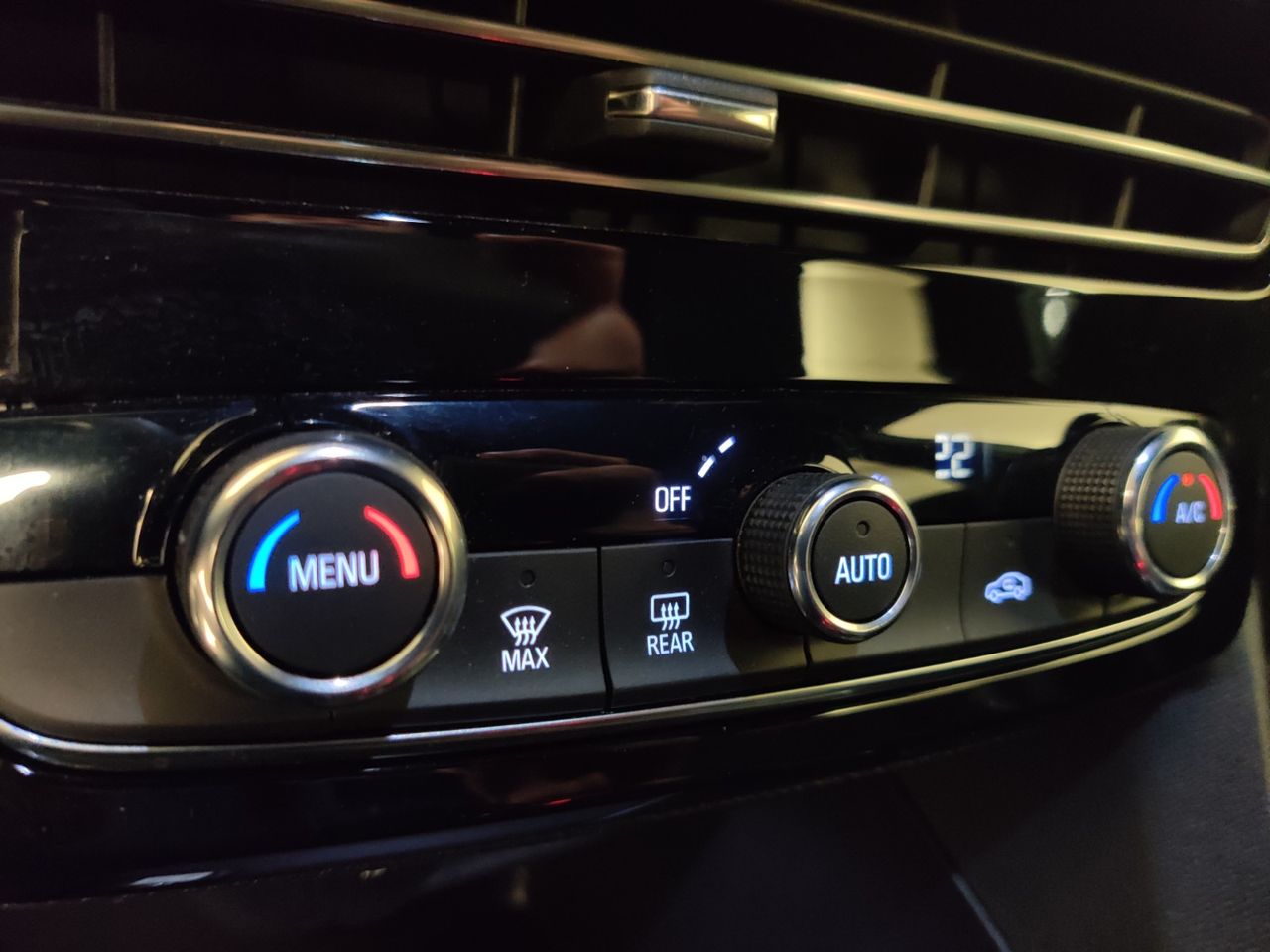 Opel Mokka BEV 50kWh GS Line - Foto 15