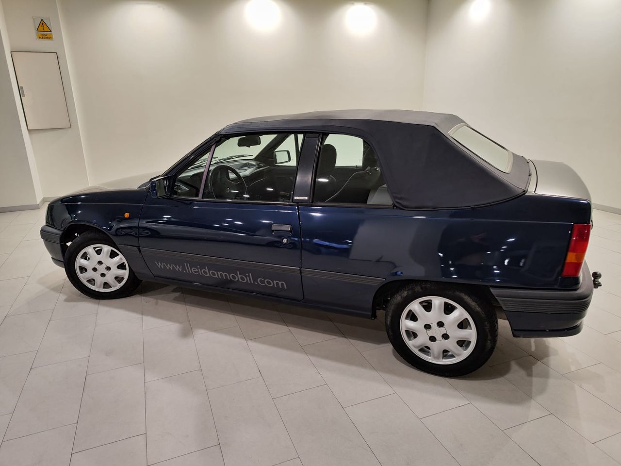opel kadett 1990 / foto grande (3)