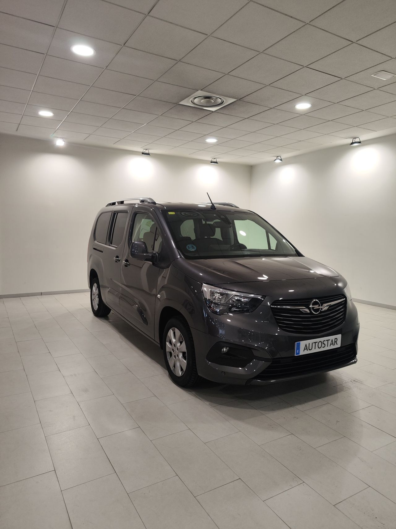opel combo life 2020 /