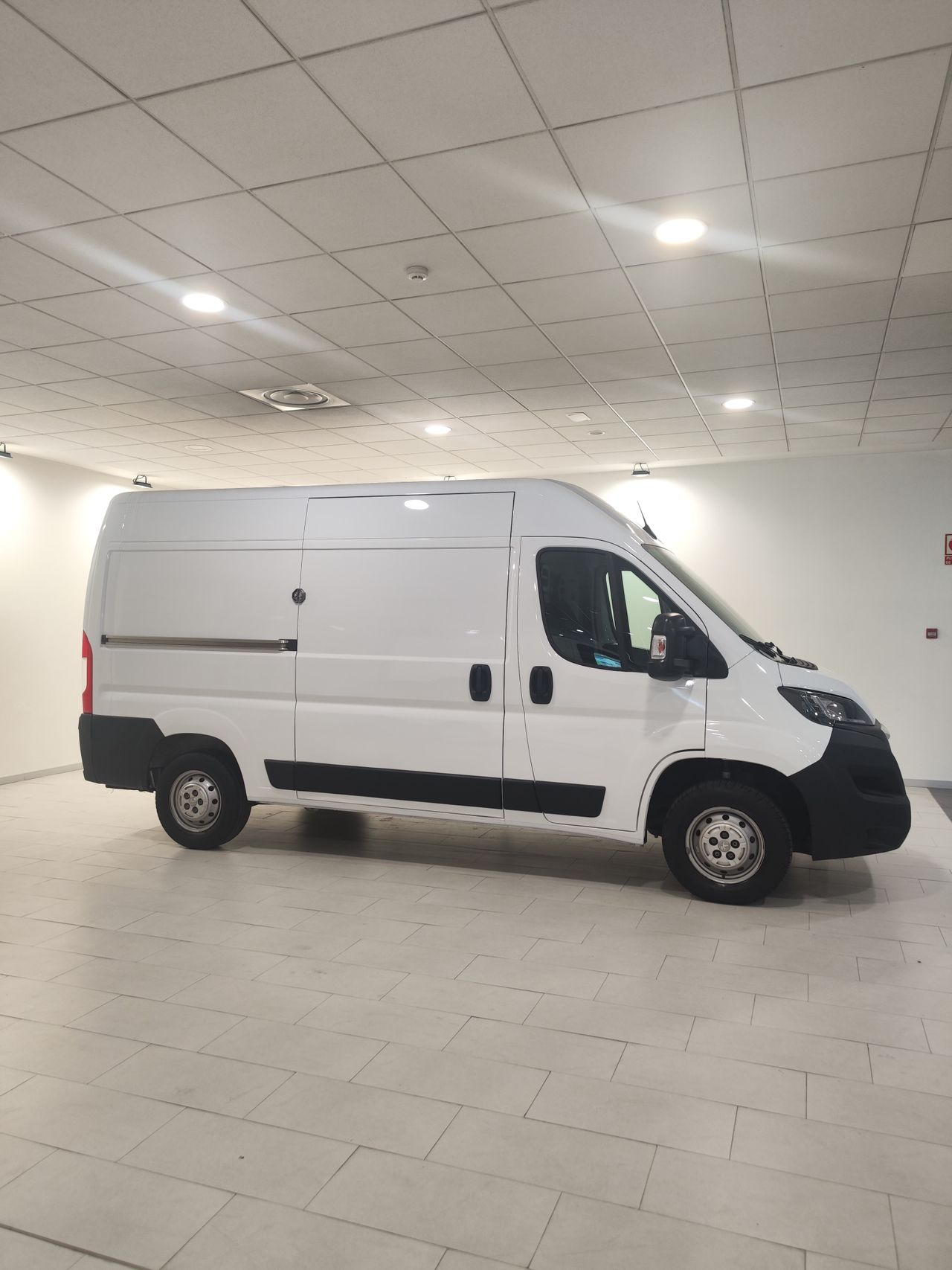 peugeot boxer 2021 / foto grande (2)