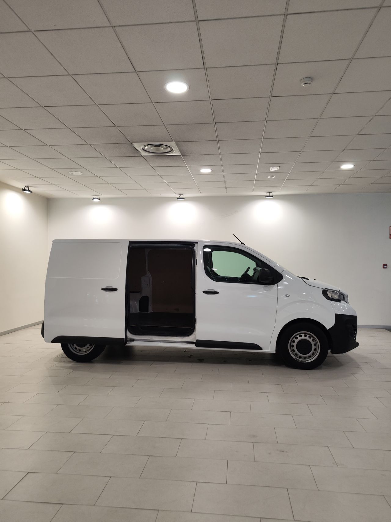 peugeot expert 2021 / foto grande (3)