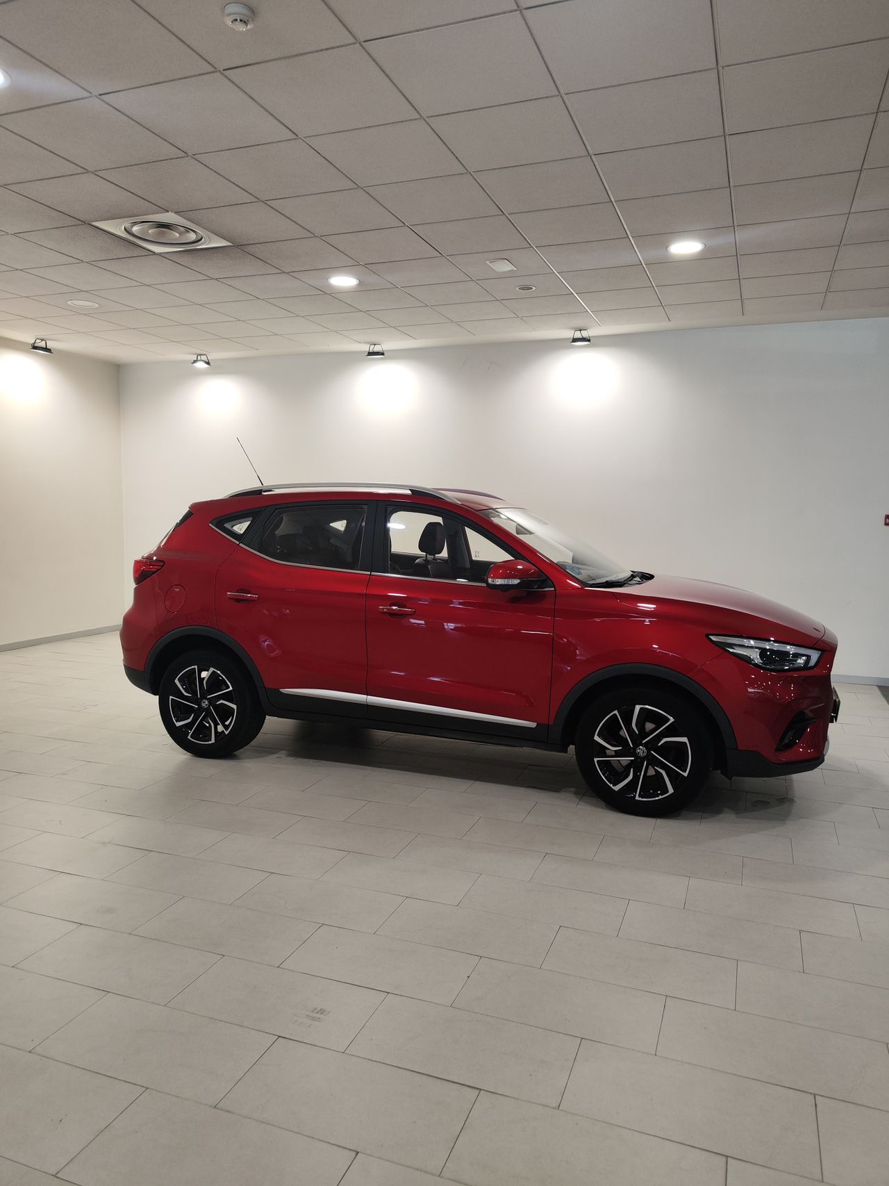 mg zs 2022 / foto grande (2)