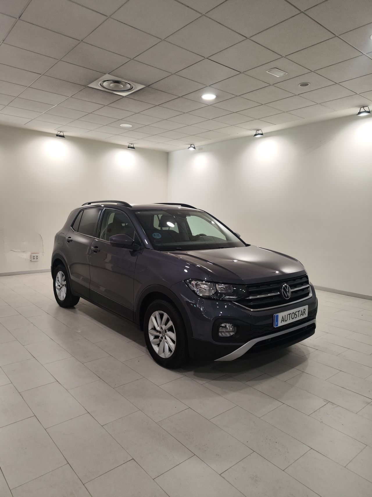Volkswagen tcross 2024  de segunda mano - volkswagen t-cross 2022 /