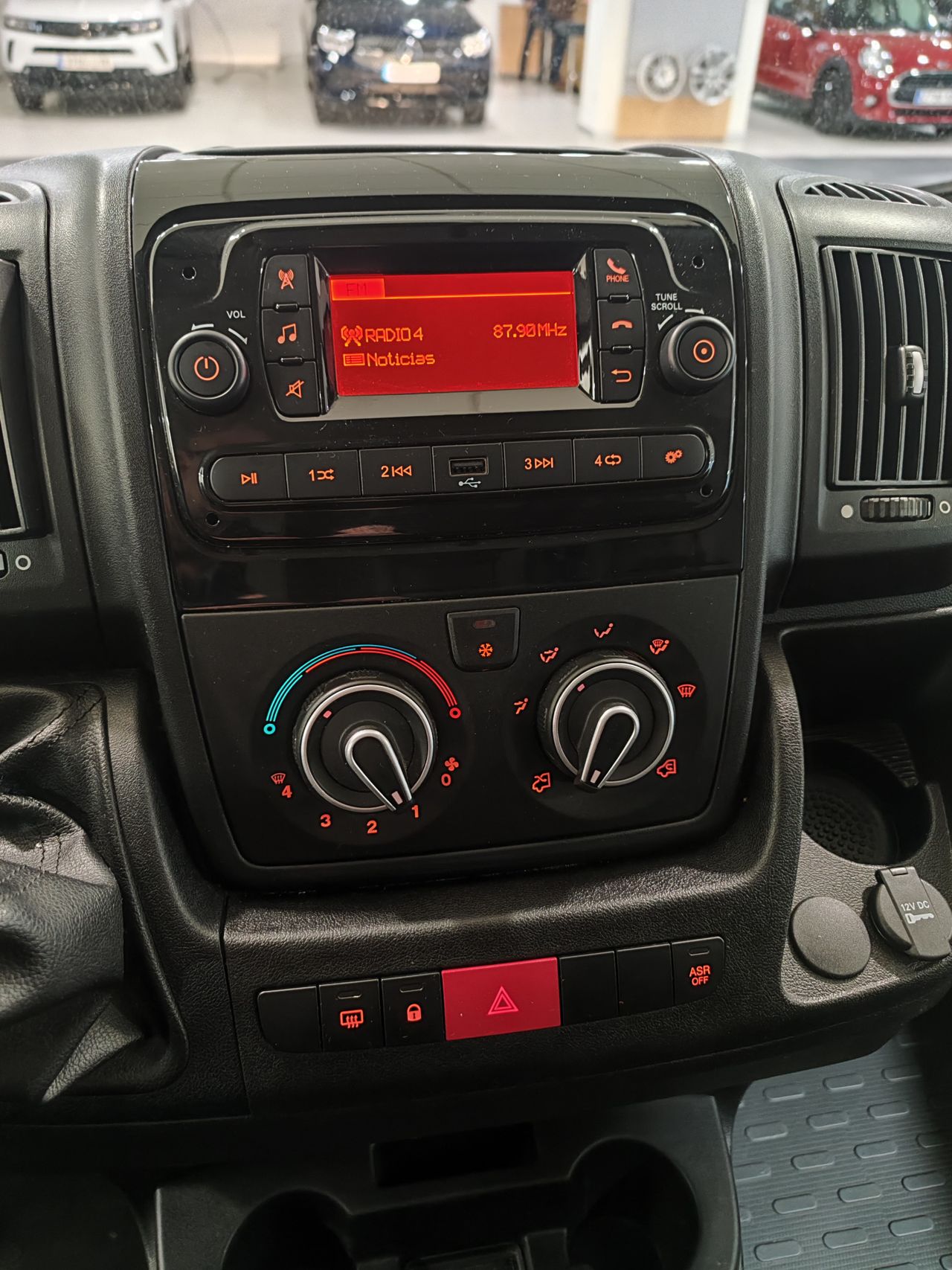 Opel Movano Furgon Base L3HS140CV  - Foto 9