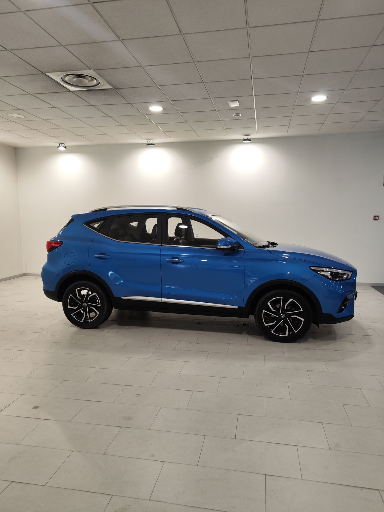 mg zs 2022 / foto grande (2)