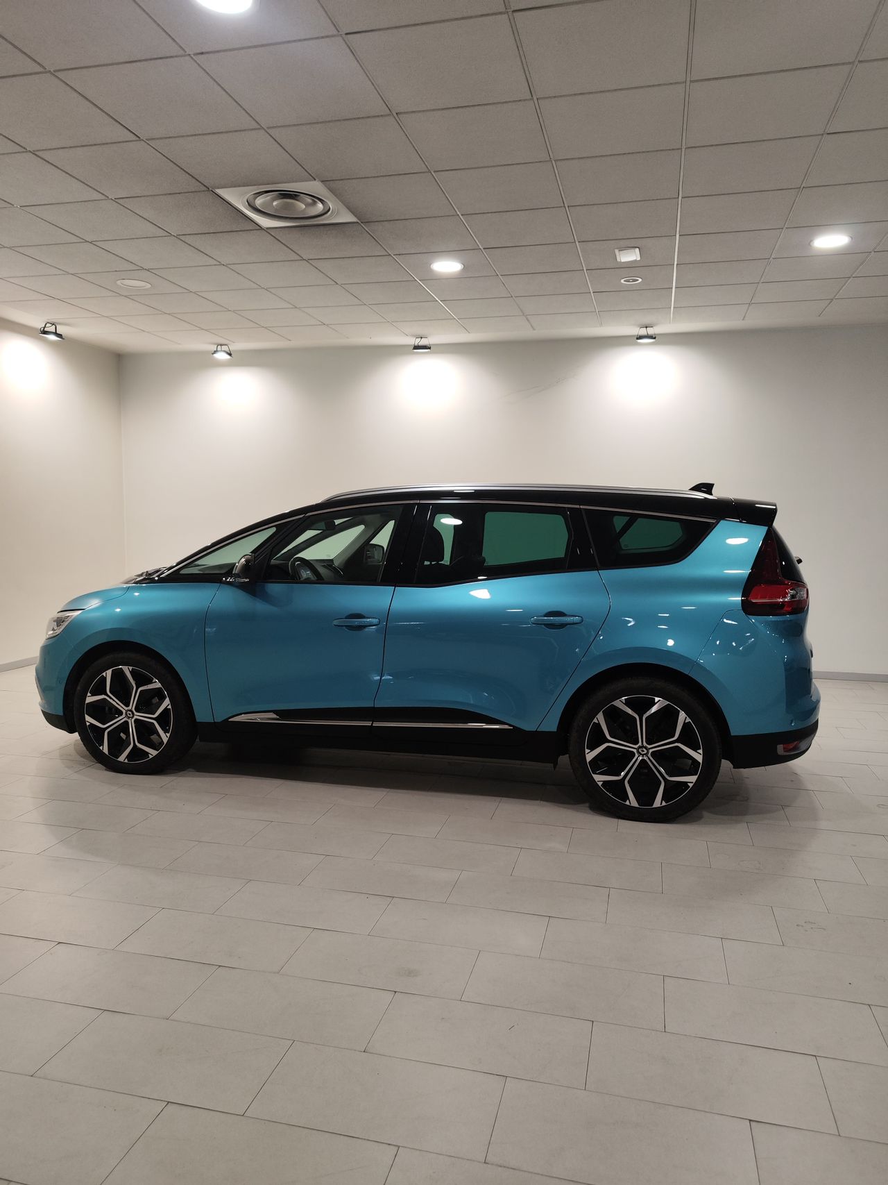 renault grand scénic 2021 / foto grande (3)