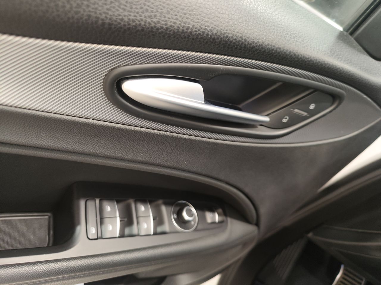 Alfa Romeo Stelvio 2.2 Diesel 118kW (160CV) SPRINT RWD - Foto 9