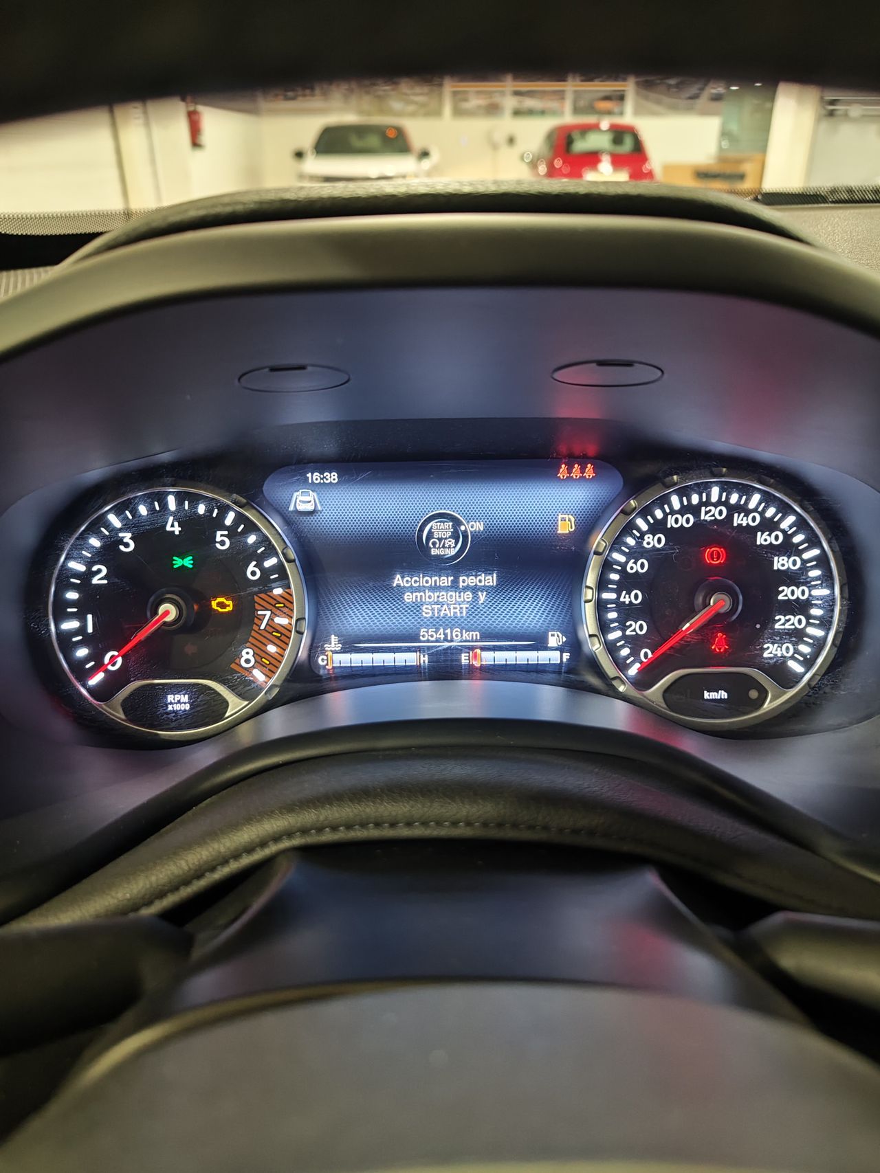 Jeep Renegade Limited 1.0G 88kW (120CV) 4x2 - Foto 13