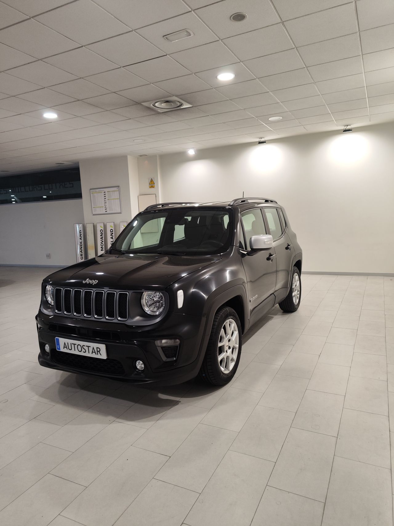 Foto jeep renegade 2022 /