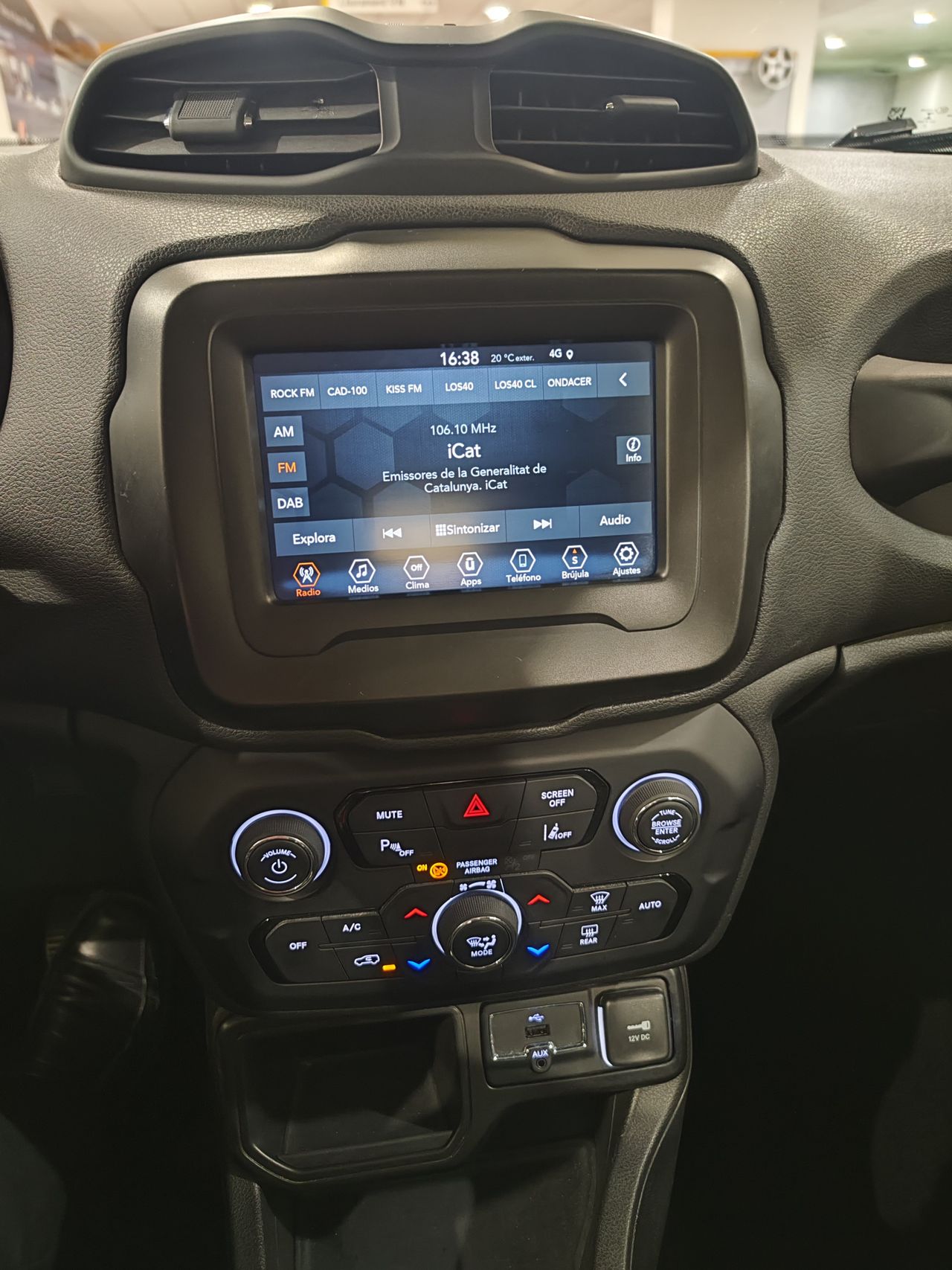 Jeep Renegade Limited 1.0G 88kW (120CV) 4x2 - Foto 14