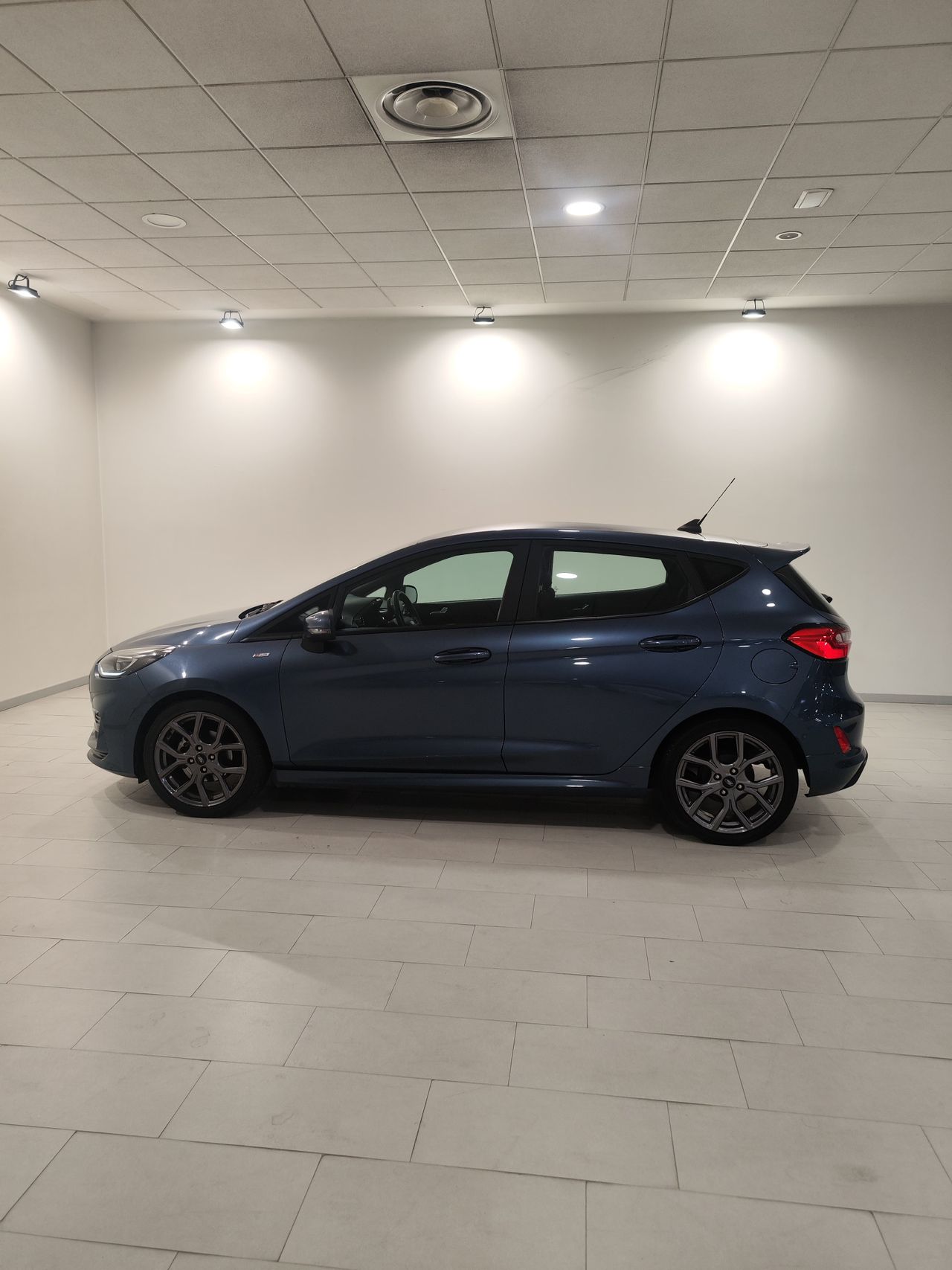 Ford Fiesta 1.0 EcoBoost MHEV 92kW(125CV) ST-Line 5p - Foto 4
