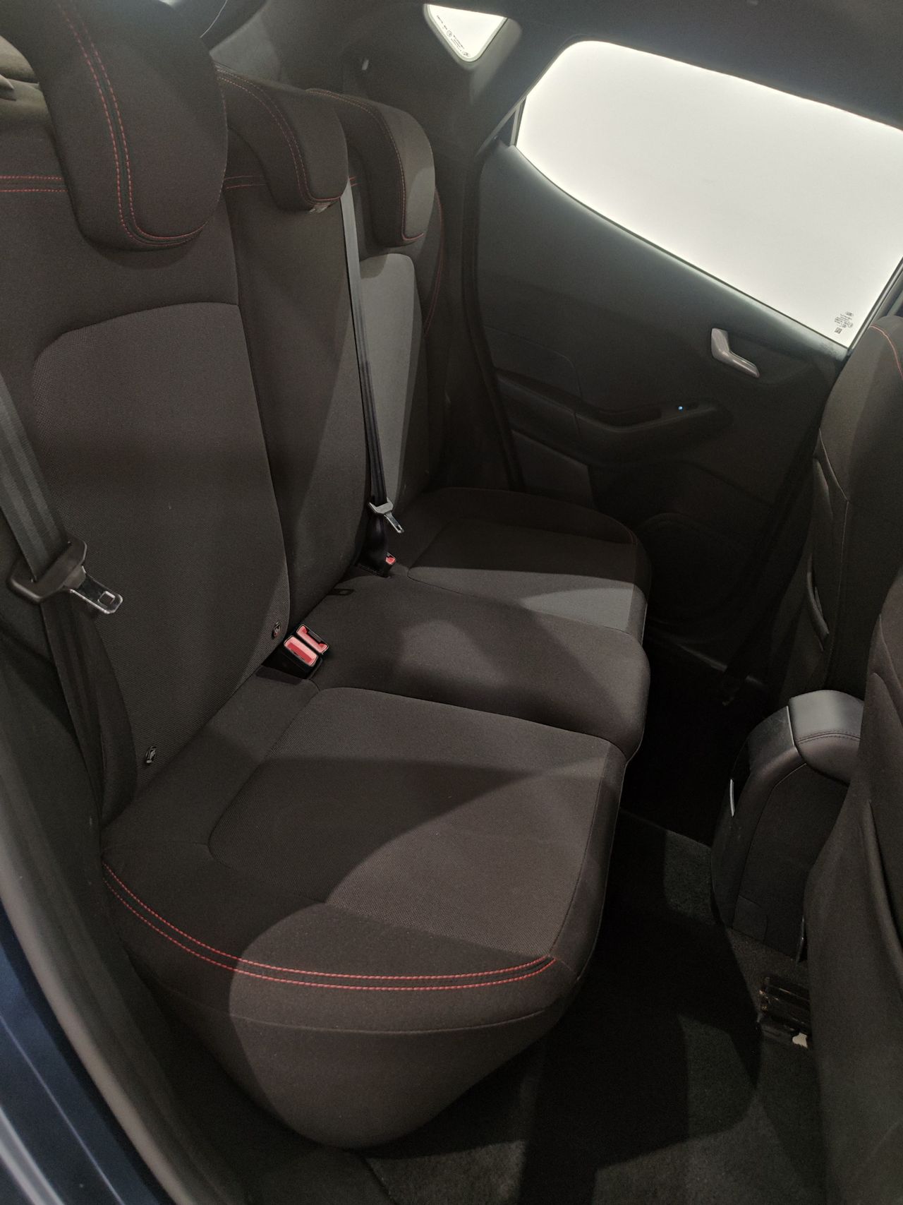 Ford Fiesta 1.0 EcoBoost MHEV 92kW(125CV) ST-Line 5p - Foto 16