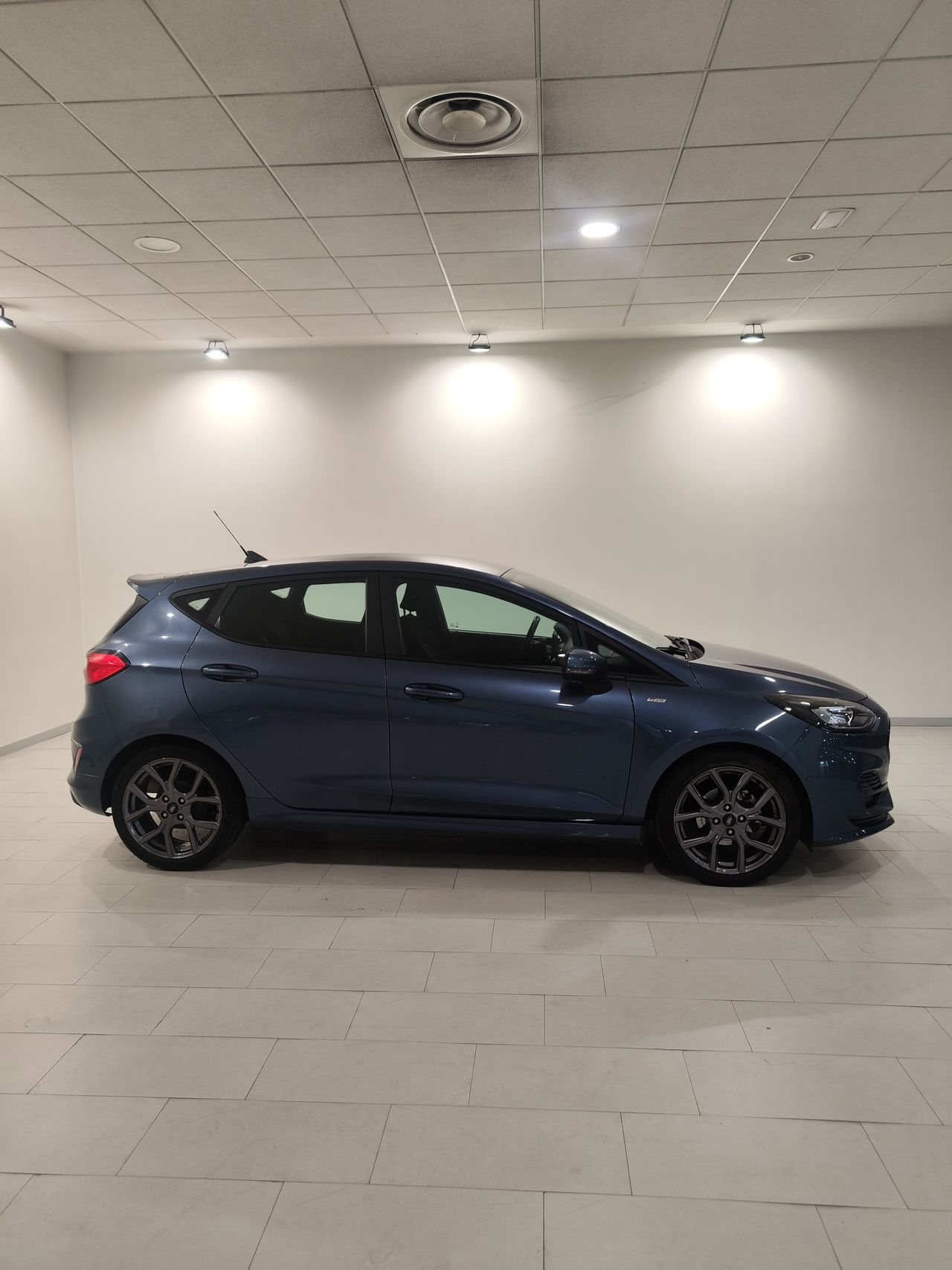 Ford Fiesta 1.0 EcoBoost MHEV 92kW(125CV) ST-Line 5p - Foto 5
