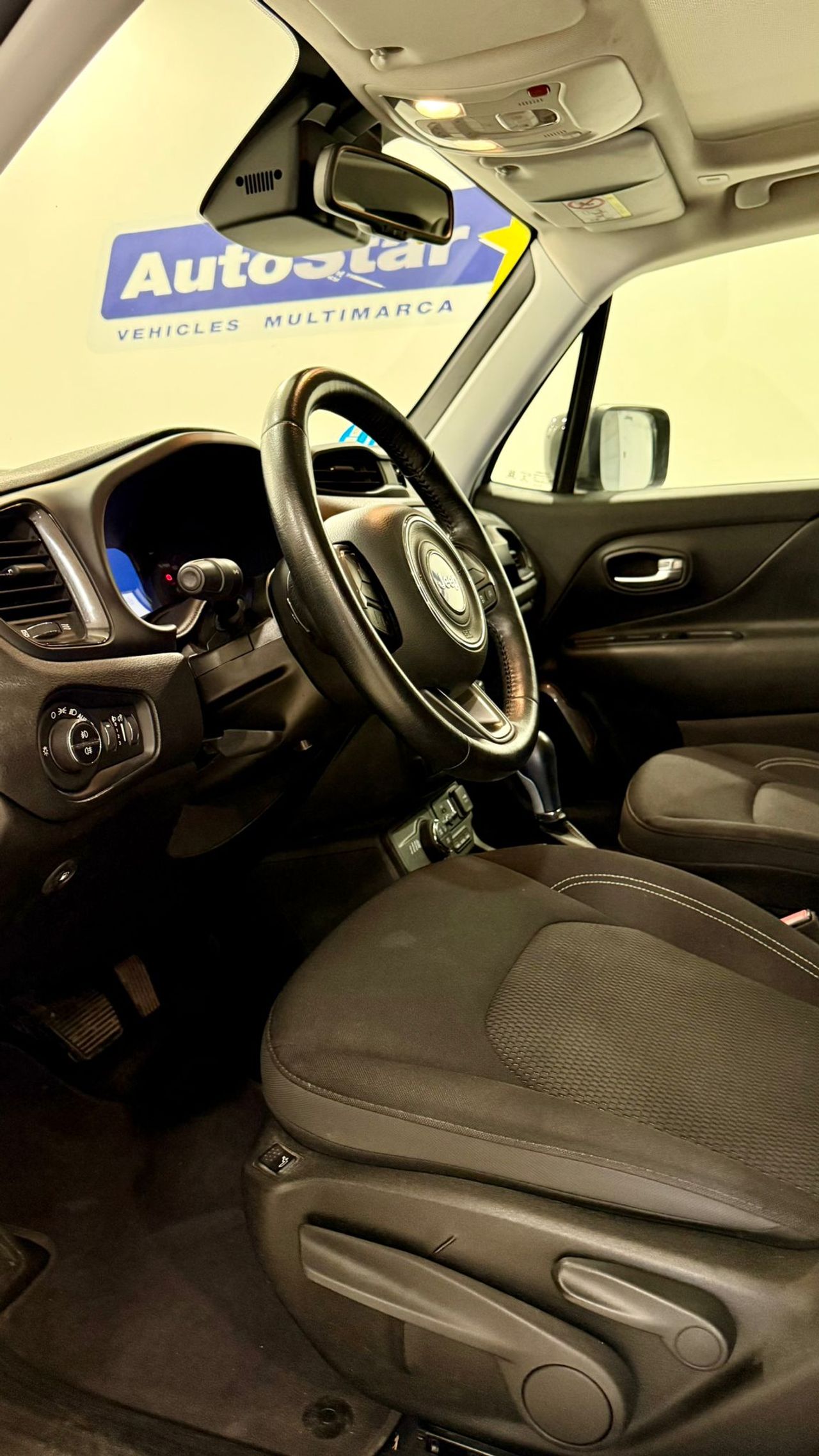 Jeep Renegade Limited 1.3 PHEV 140kW (190CV) AT AWD - Foto 14