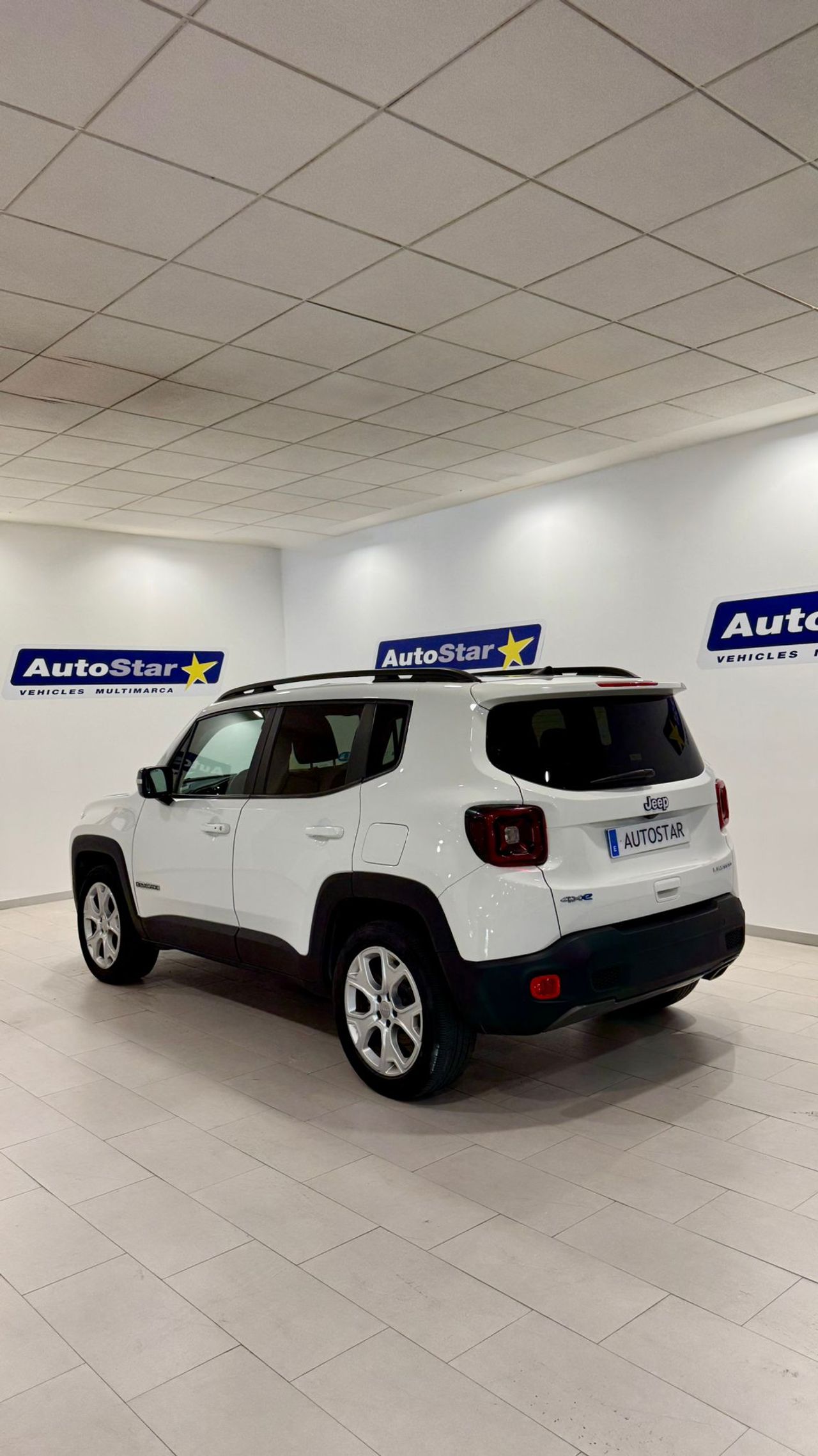 Jeep Renegade Limited 1.3 PHEV 140kW (190CV) AT AWD - Foto 3