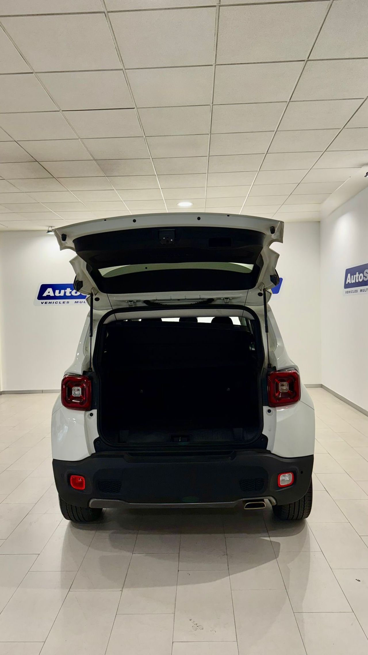 Jeep Renegade Limited 1.3 PHEV 140kW (190CV) AT AWD - Foto 6