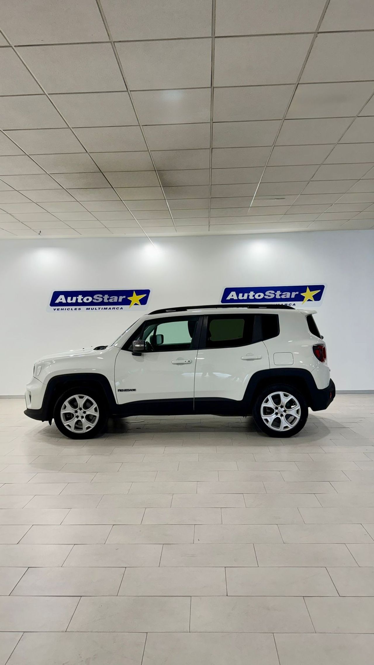 Jeep Renegade Limited 1.3 PHEV 140kW (190CV) AT AWD - Foto 4