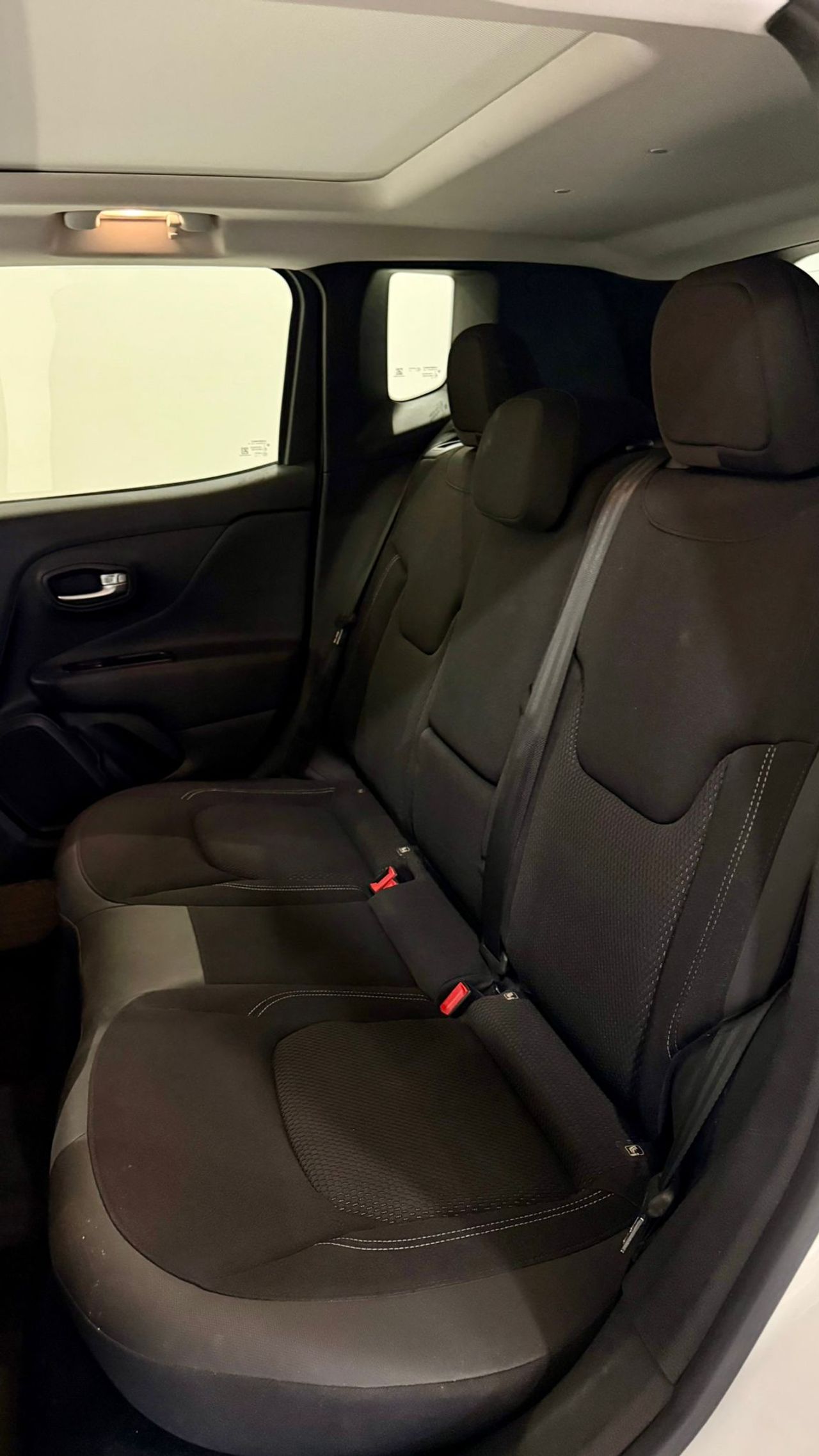 Jeep Renegade Limited 1.3 PHEV 140kW (190CV) AT AWD - Foto 10