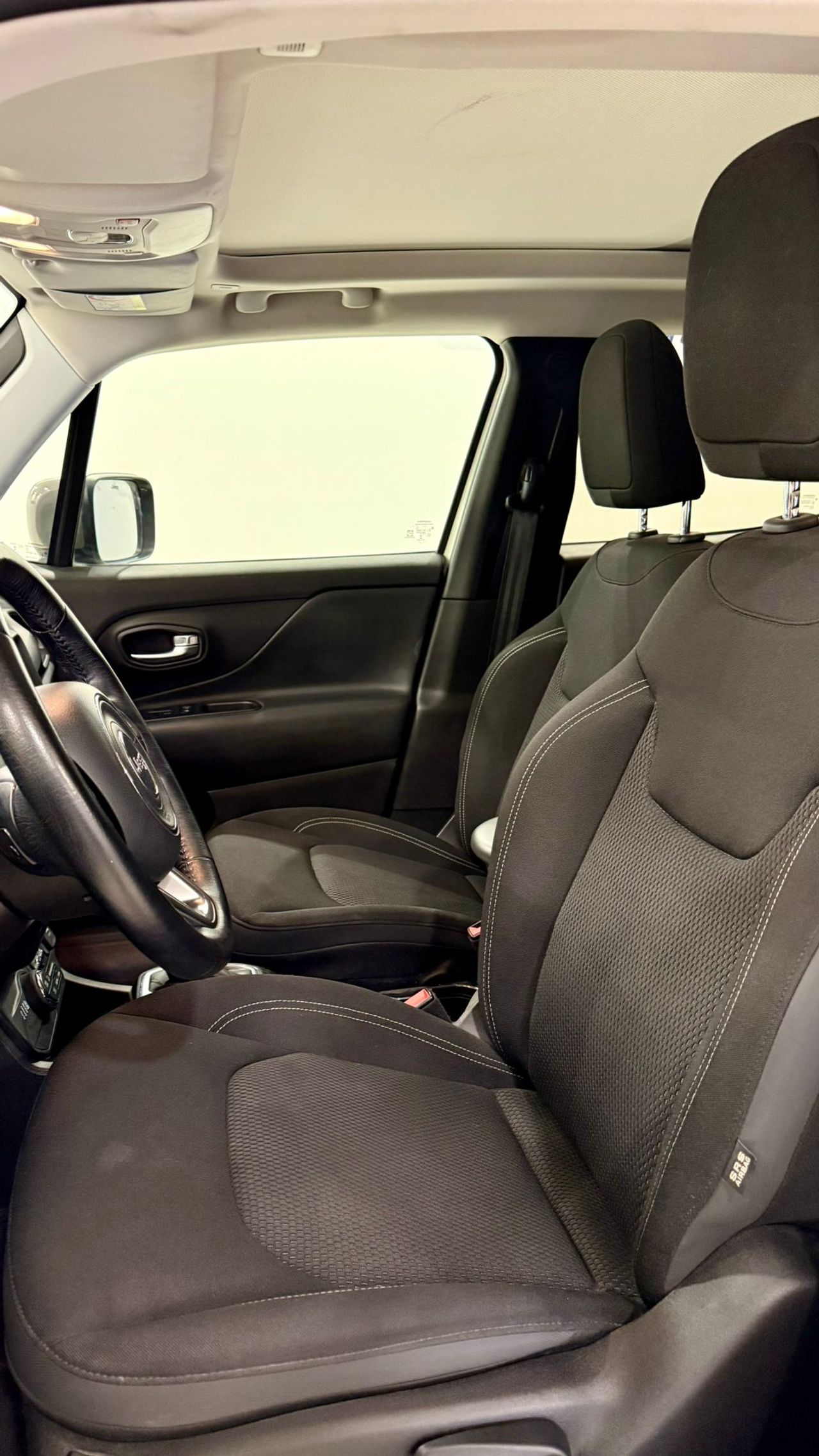 Jeep Renegade Limited 1.3 PHEV 140kW (190CV) AT AWD - Foto 16