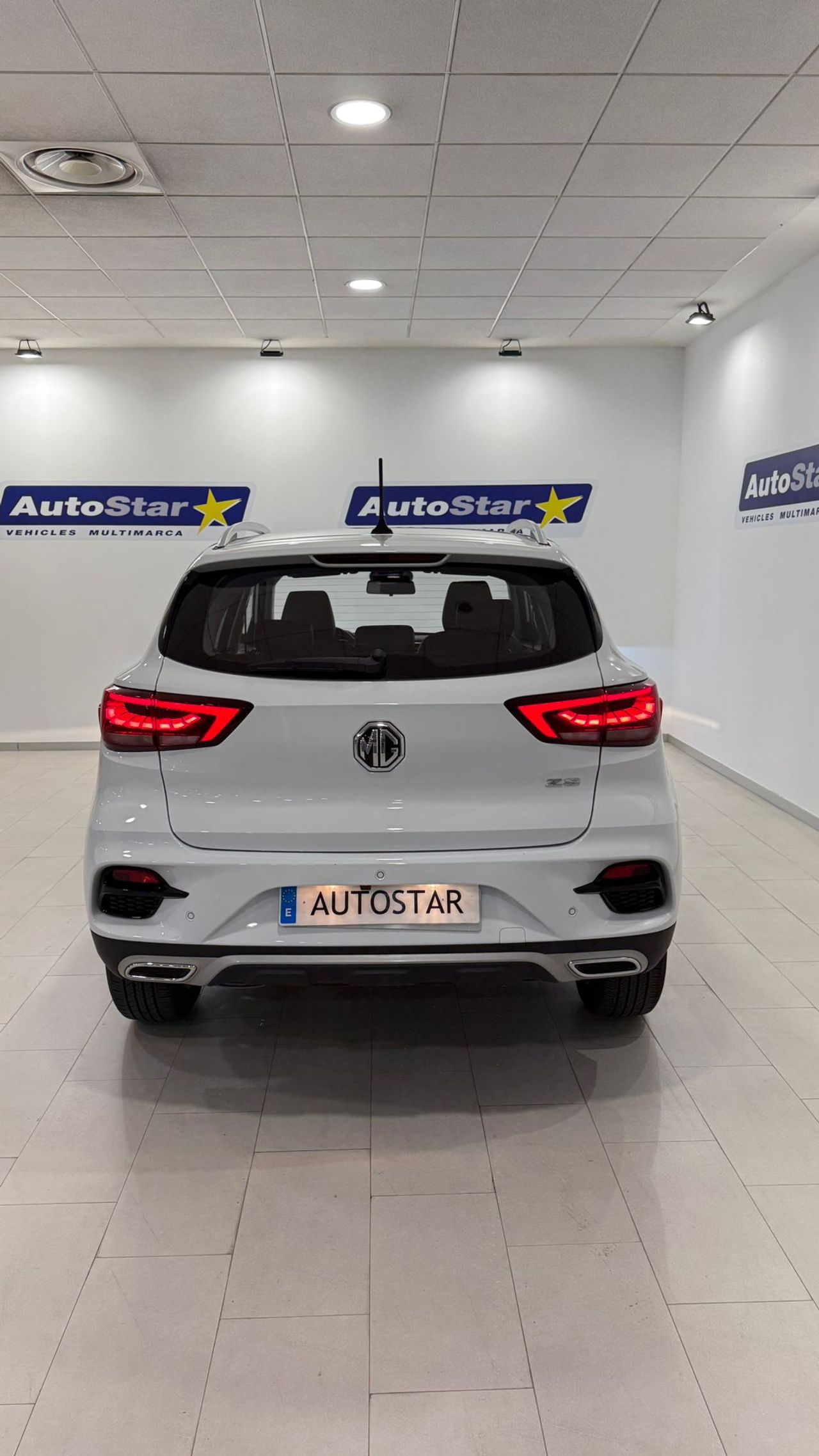 MG ZS 1.5 Luxury - Foto 6