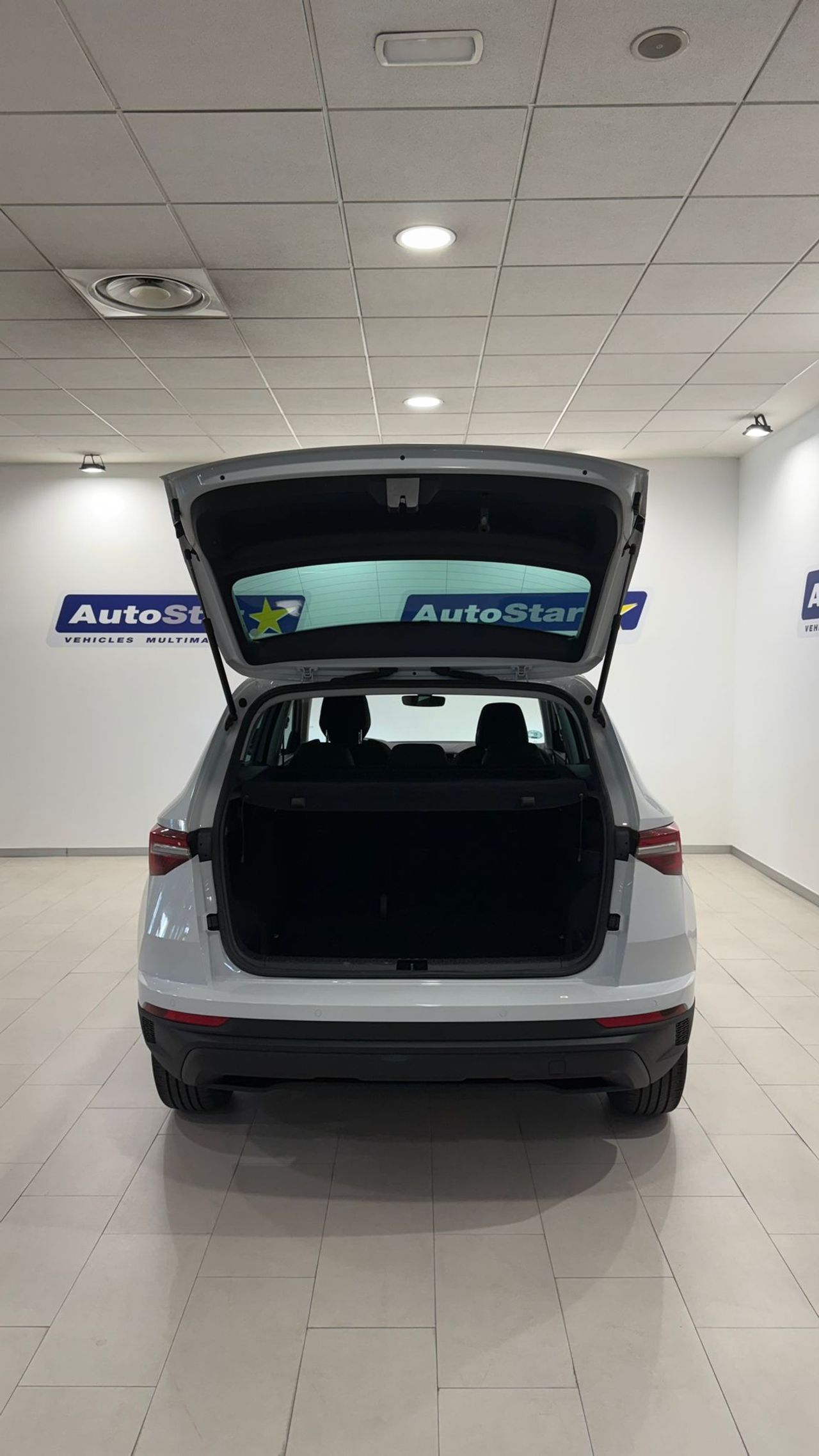 Skoda Karoq 1.5 TSI 110kW (150CV) DSG ACT Selection - Foto 6