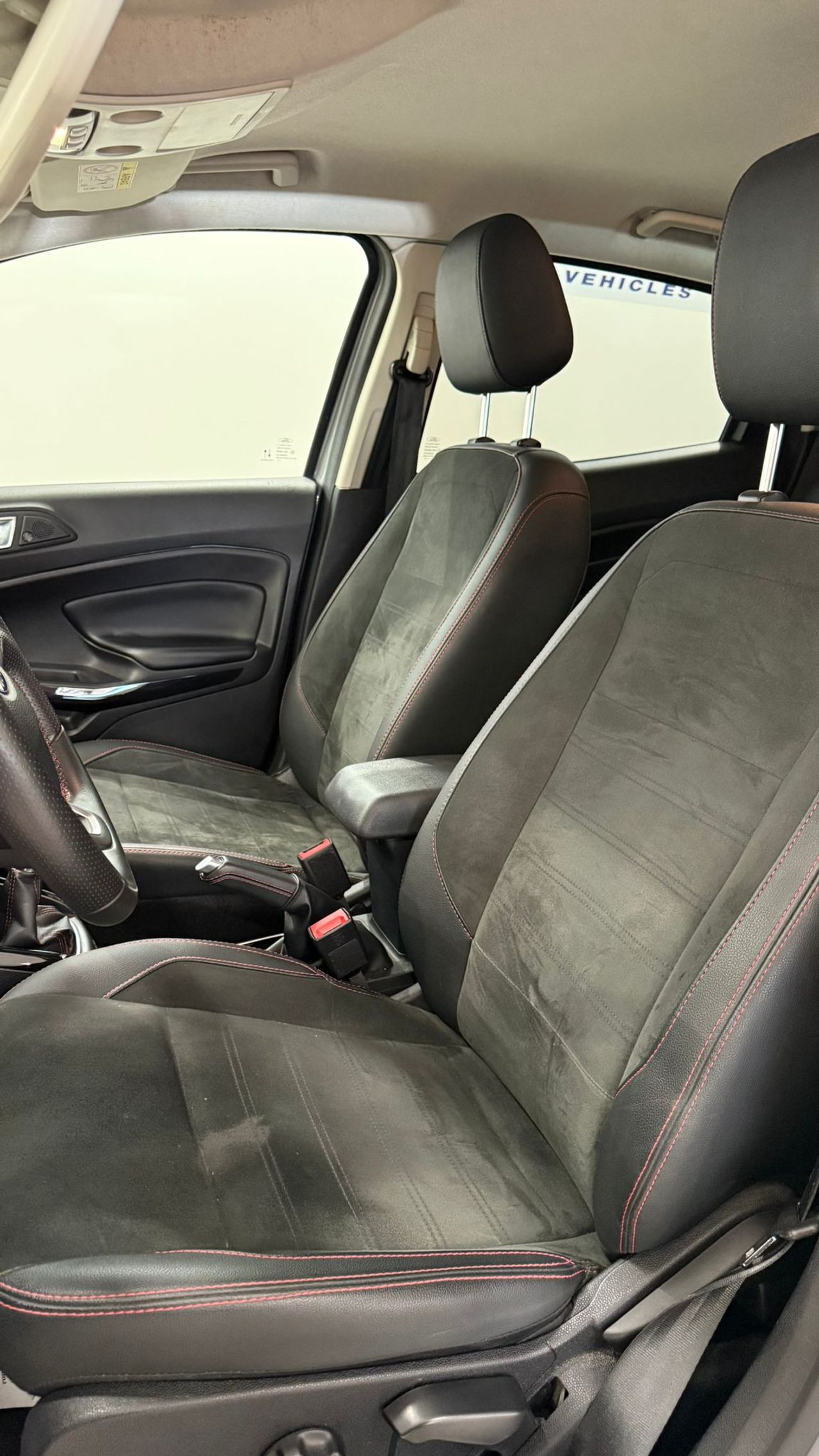 Ford Ecosport 1.0T EcoBoost 92kW (125CV) S&S ST Line - Foto 15