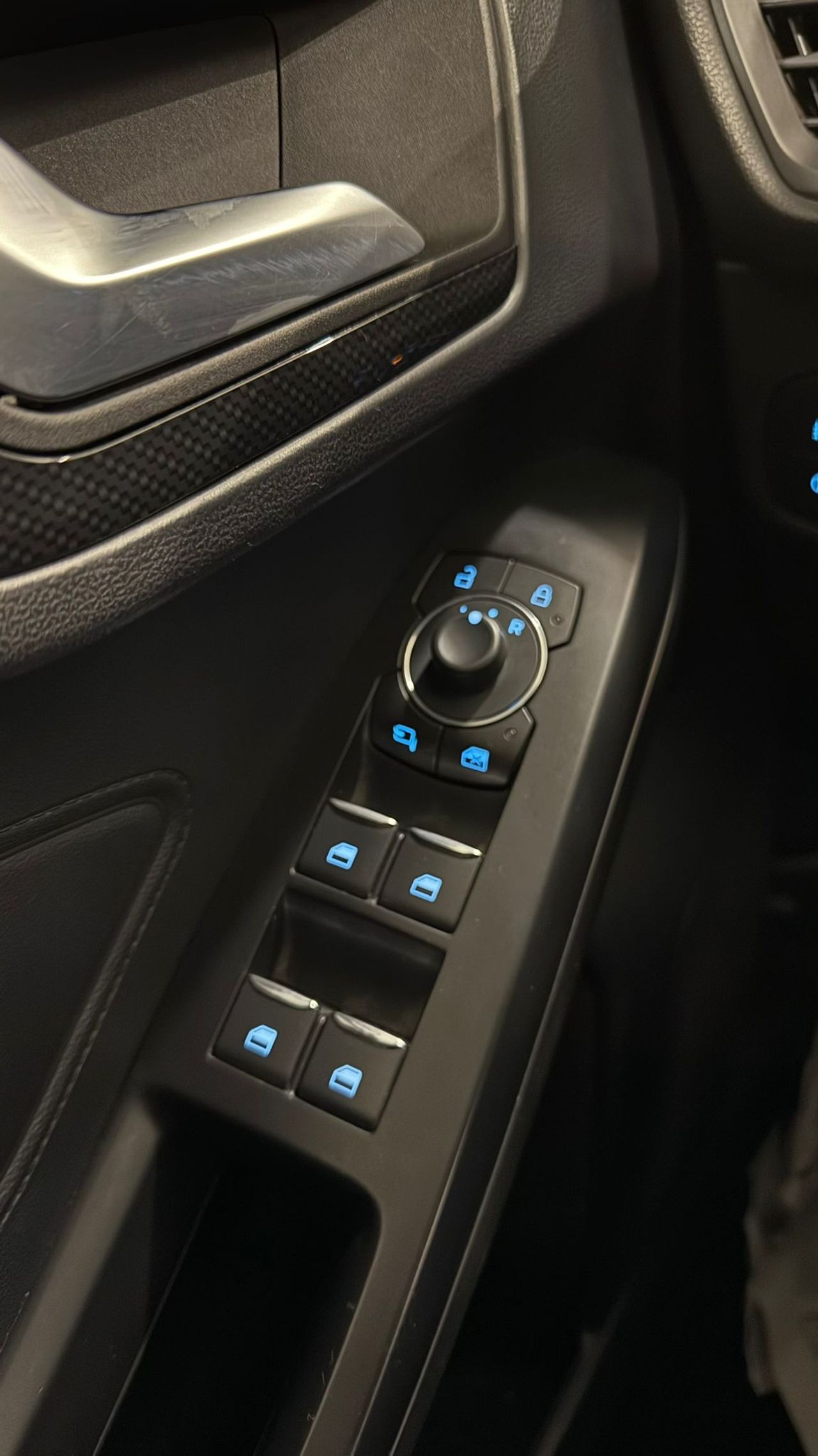 Ford Focus 1.0 Ecoboost MHEV 92kW ST-Line - Foto 12