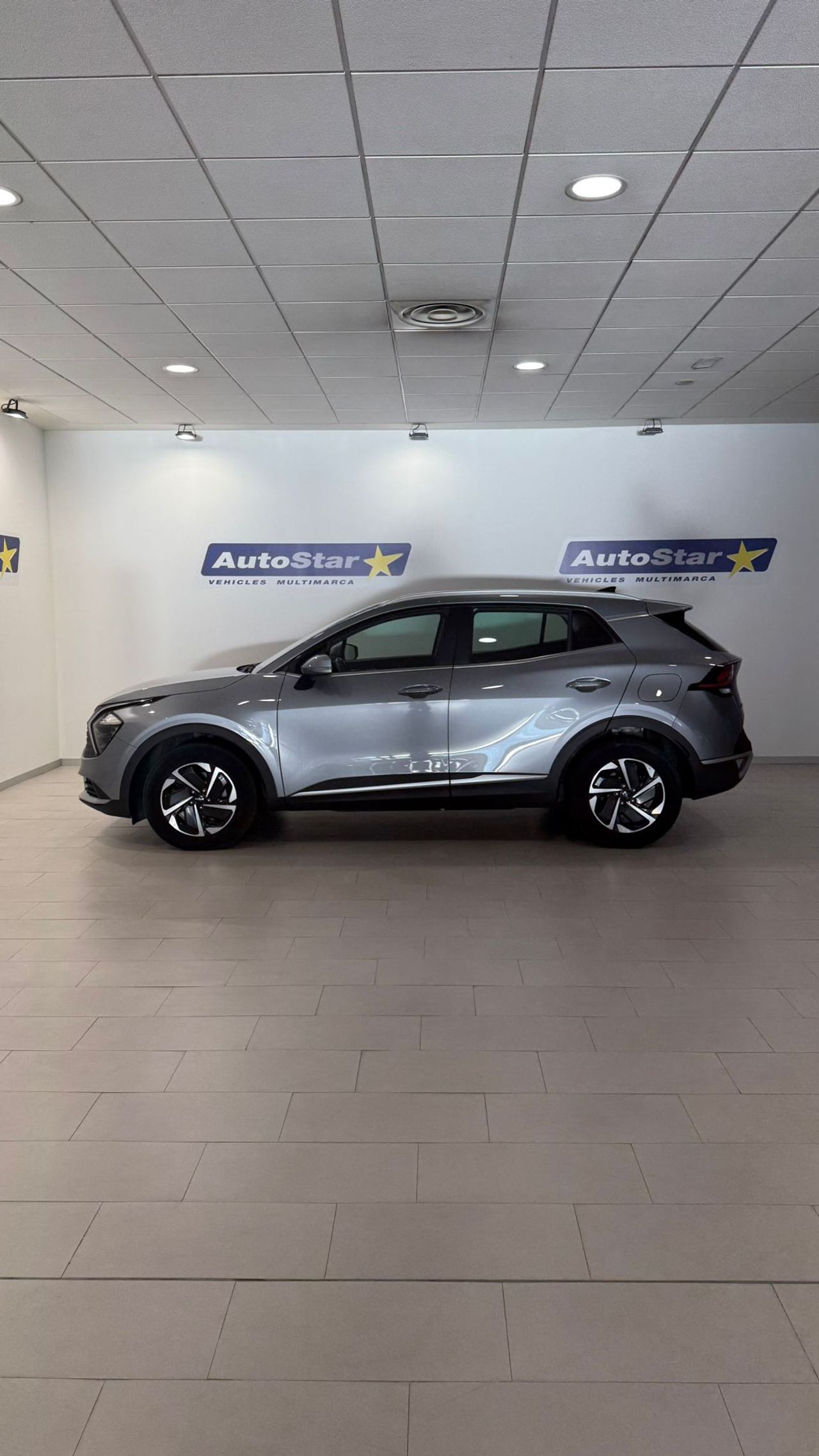 Kia Sportage 1.6 T-GDi MHEV 180CV Tech 4x4 DCT - Foto 8