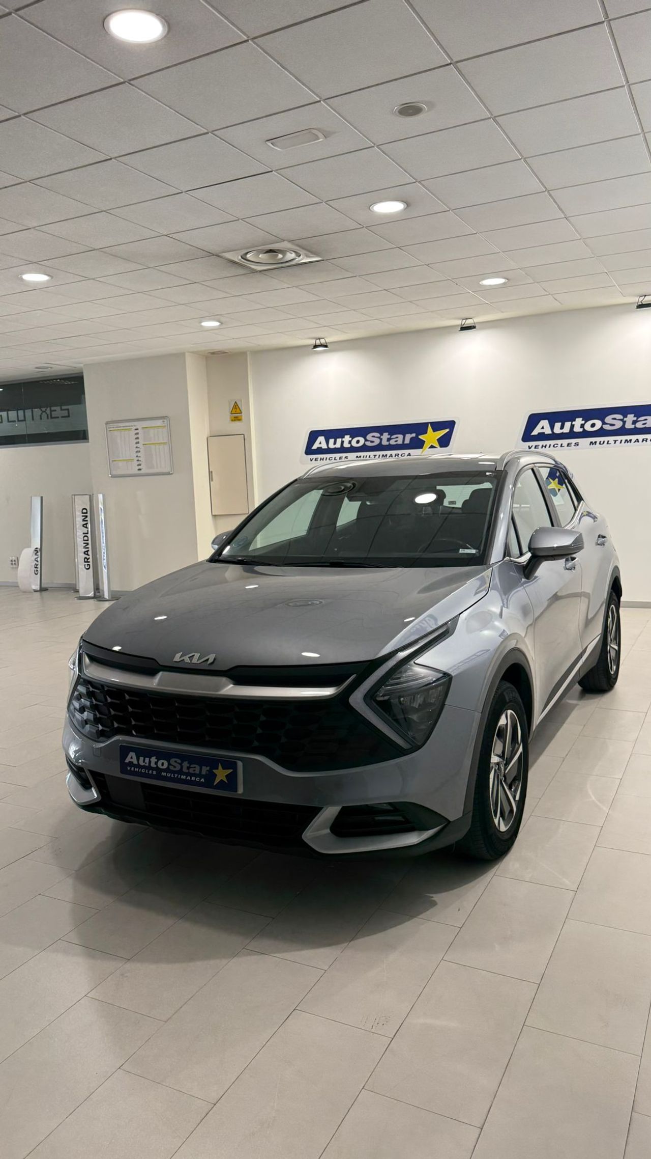 Kia Sportage 1.6 T-GDi MHEV 180CV Tech 4x4 DCT - Foto 4