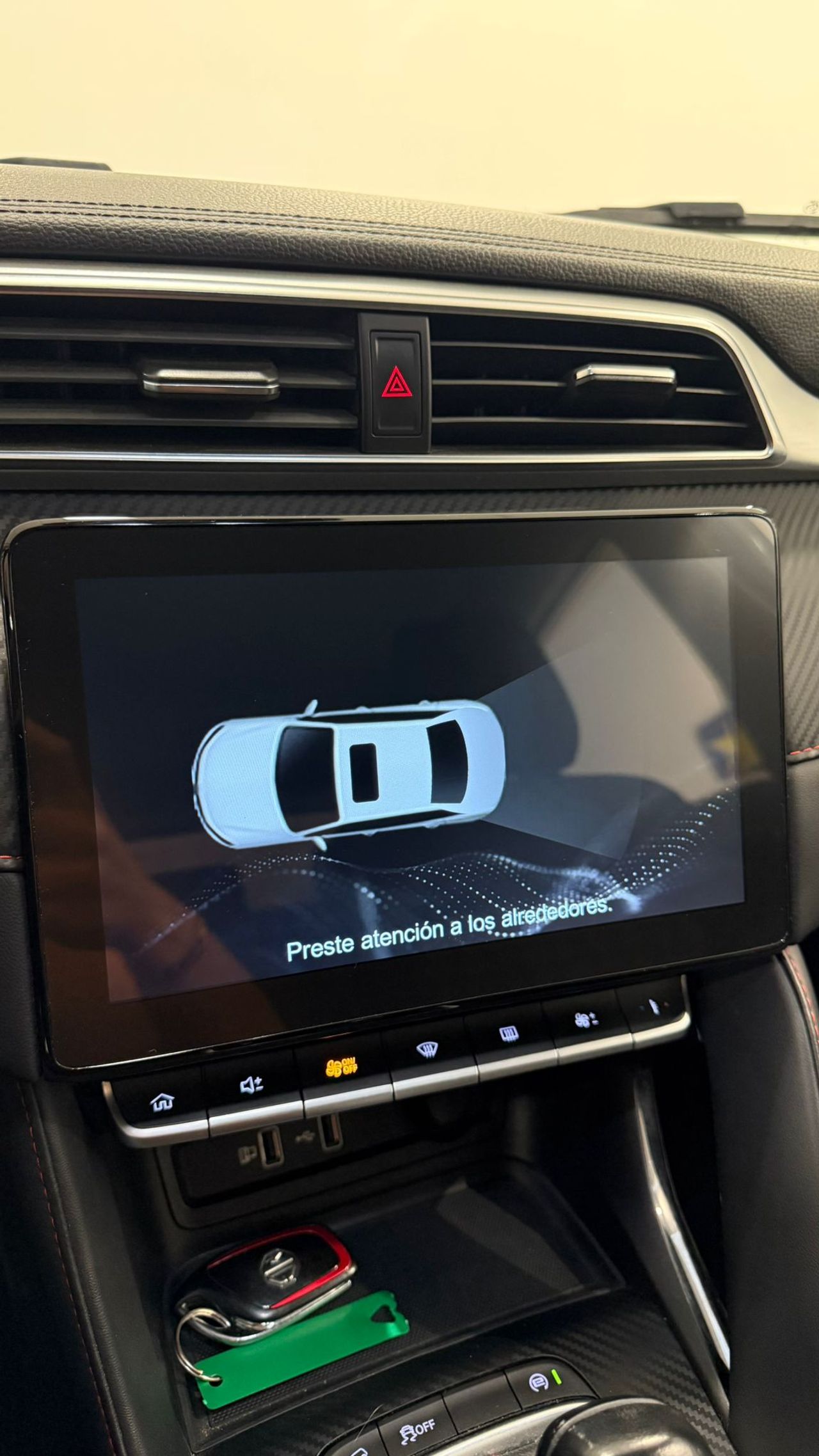 MG ZS 1.0T Luxury Auto - Foto 13