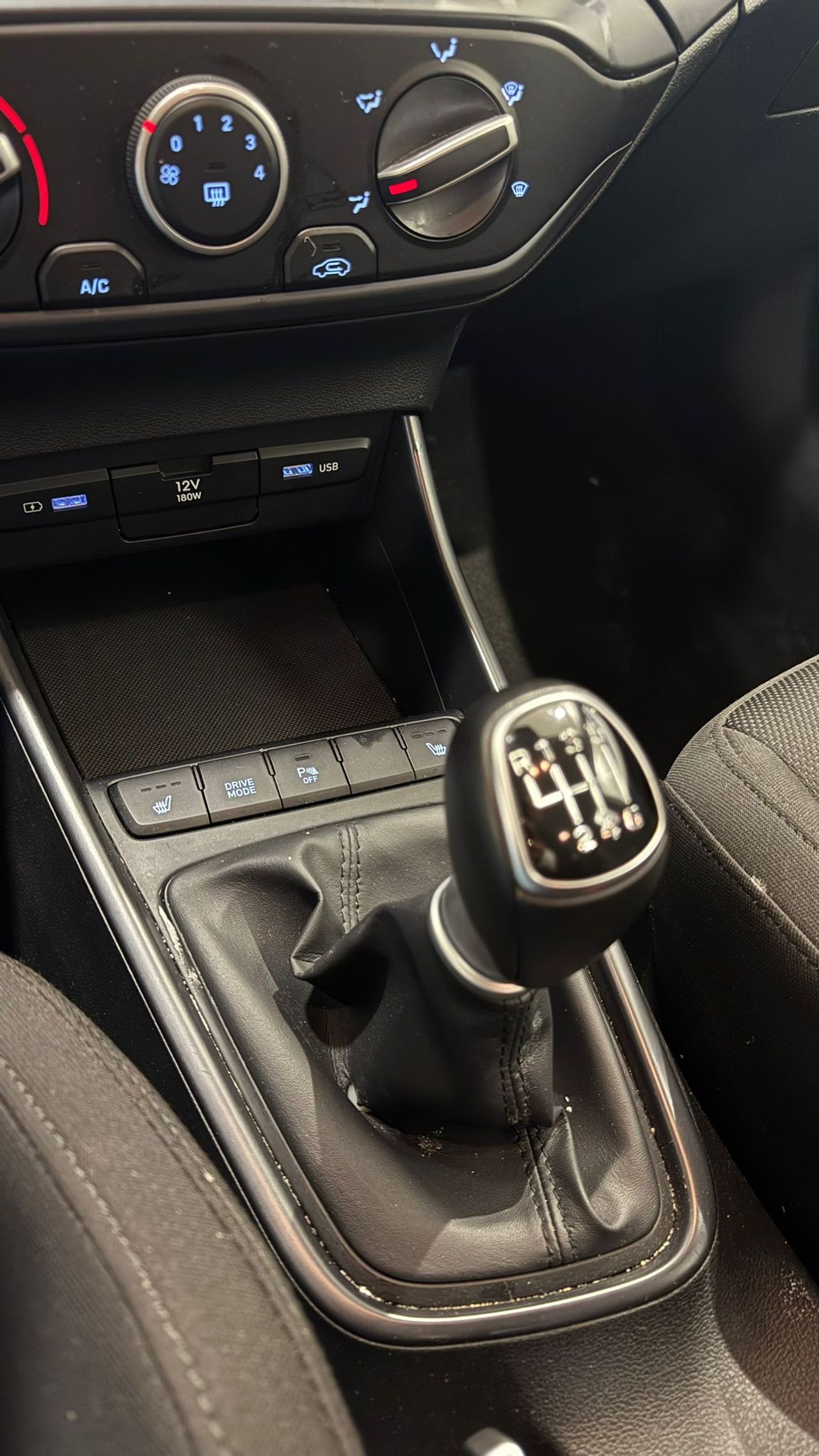 Hyundai Bayon 1.0 TGDI 74kW (100CV) Essence - Foto 16