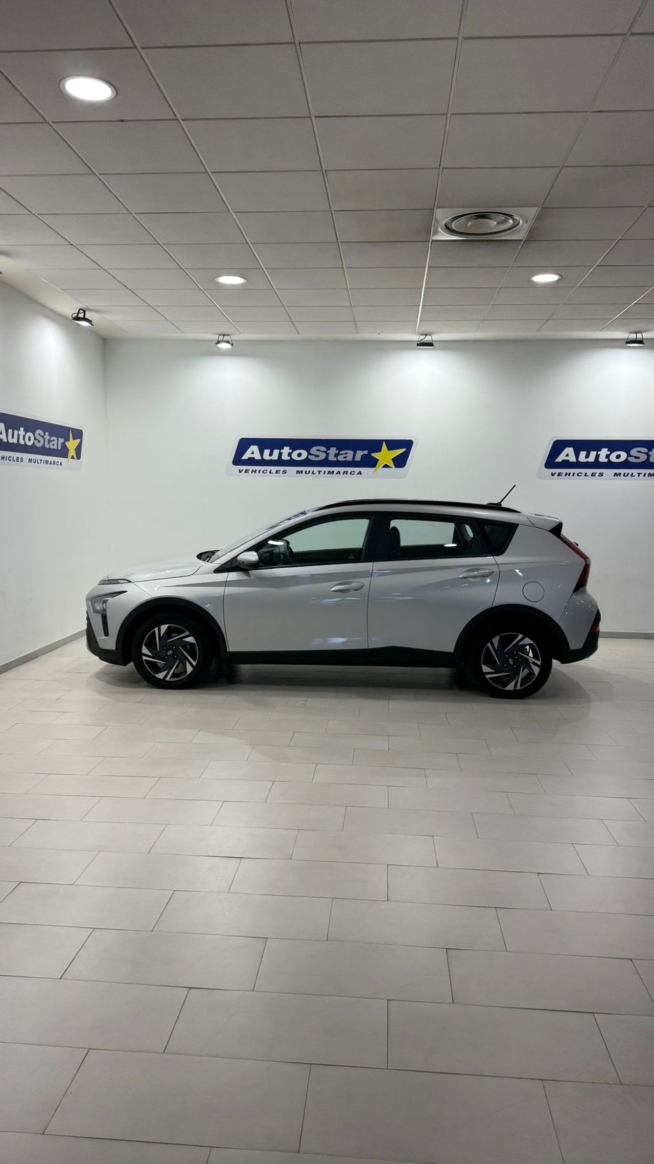 Hyundai Bayon 1.0 TGDI 74kW (100CV) Essence - Foto 5